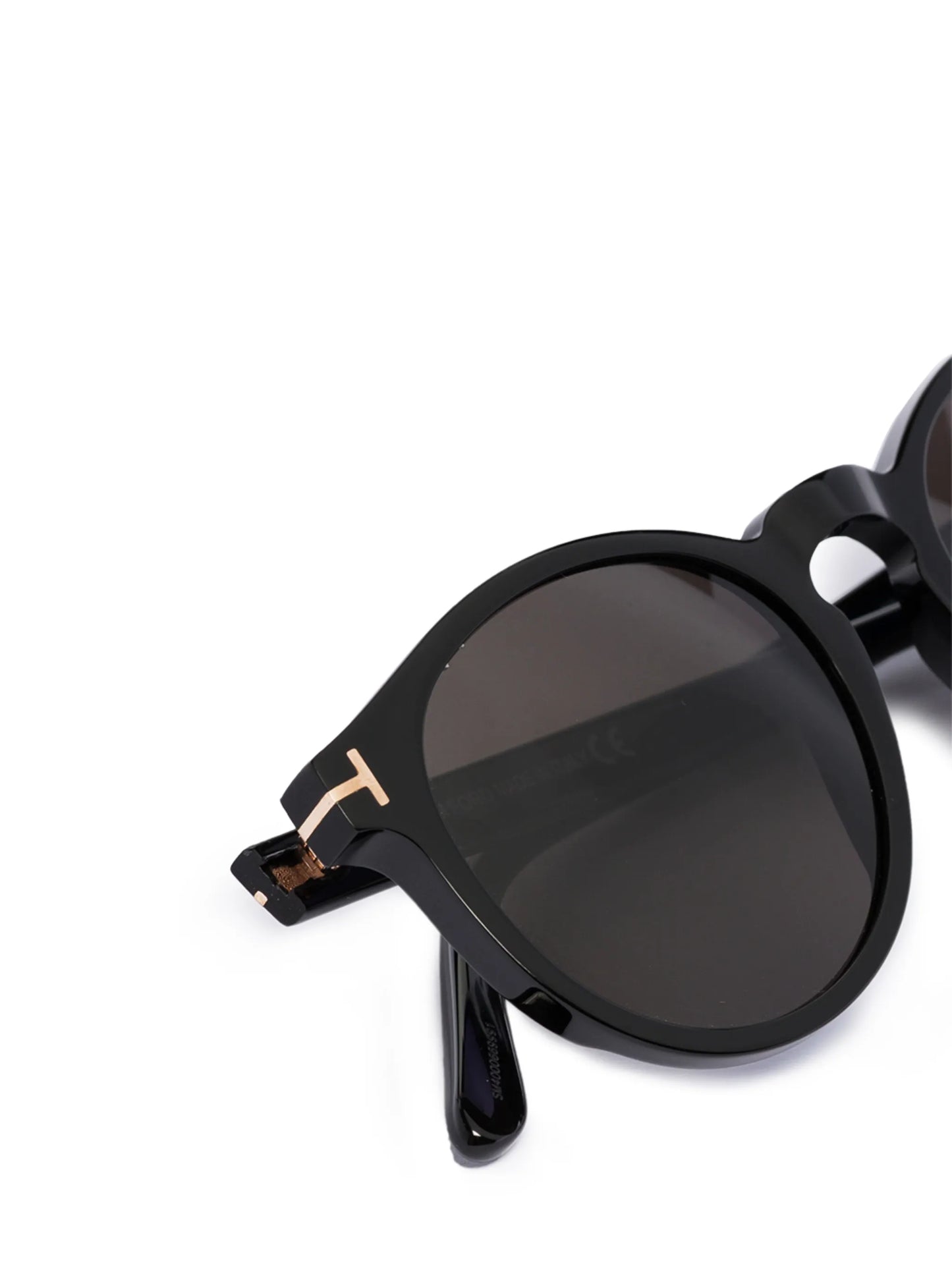 round frame sunglasses