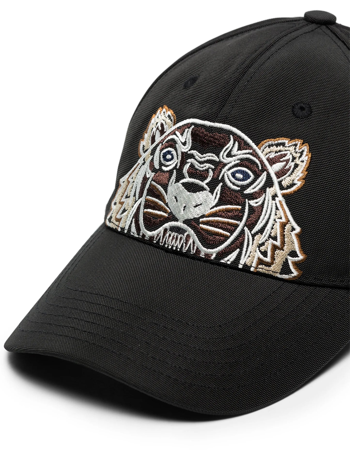 Campus tiger-embroidered baseball cap