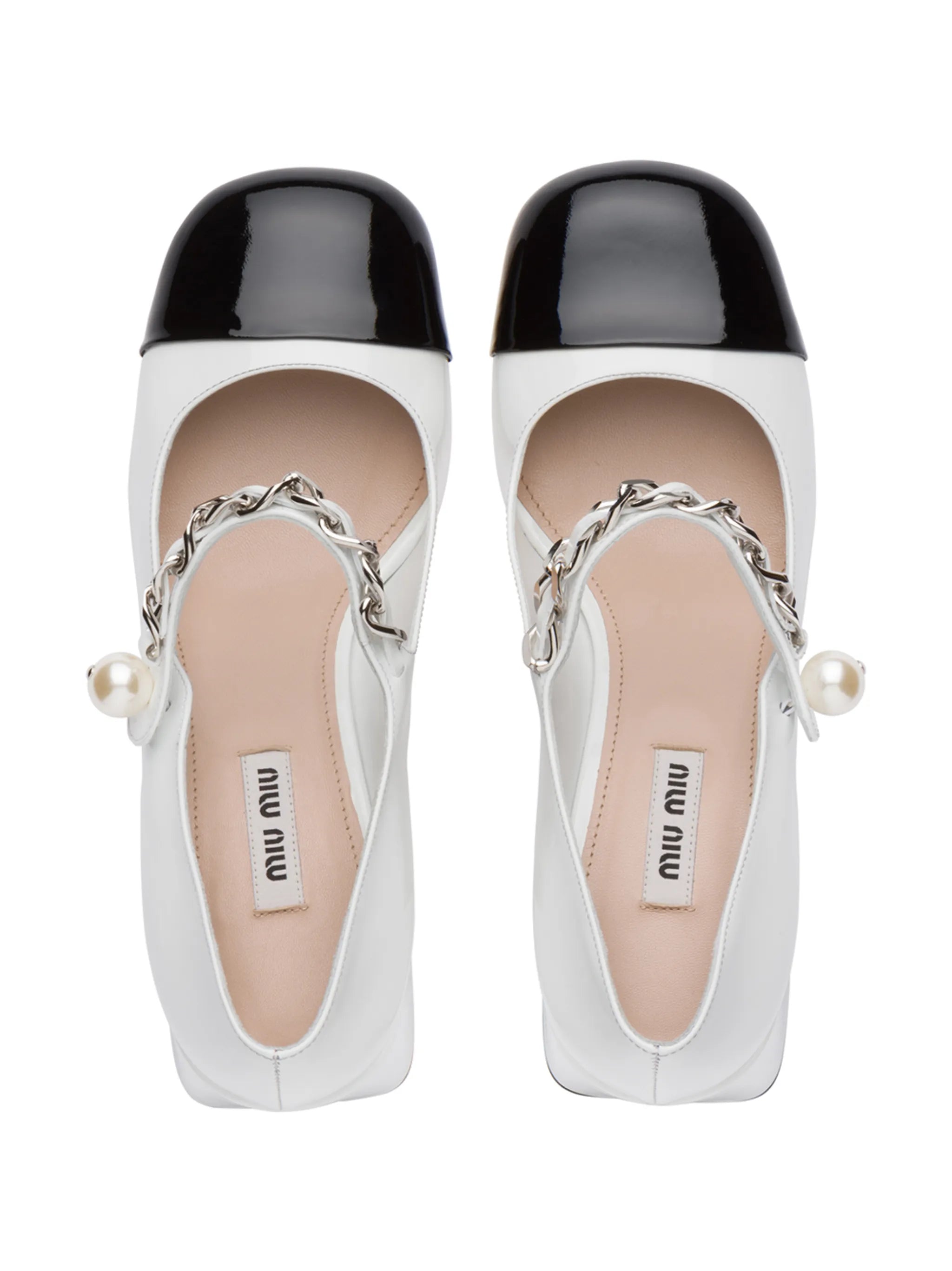 chain pearl strap pumps