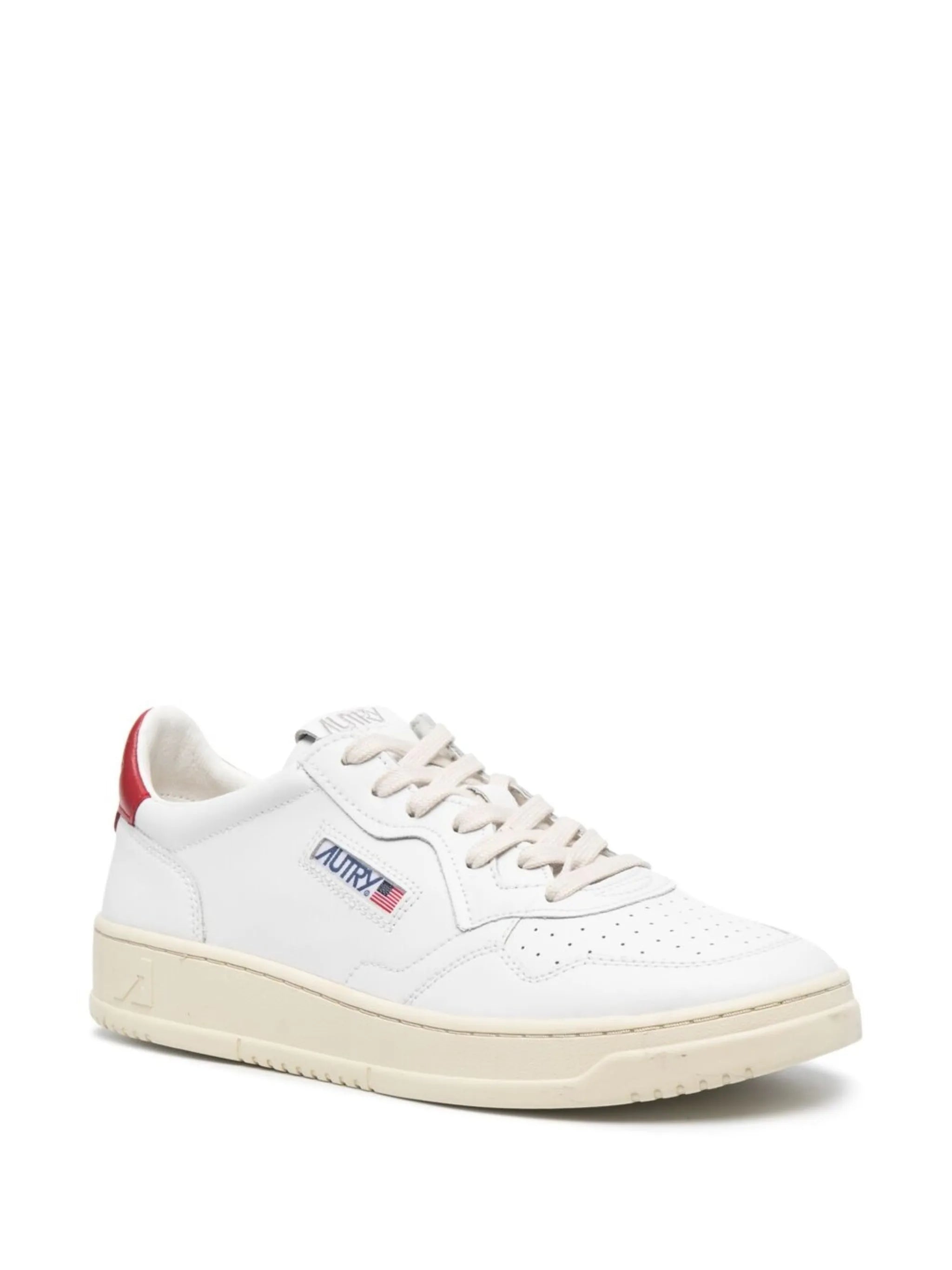 Medalist low-top sneakers