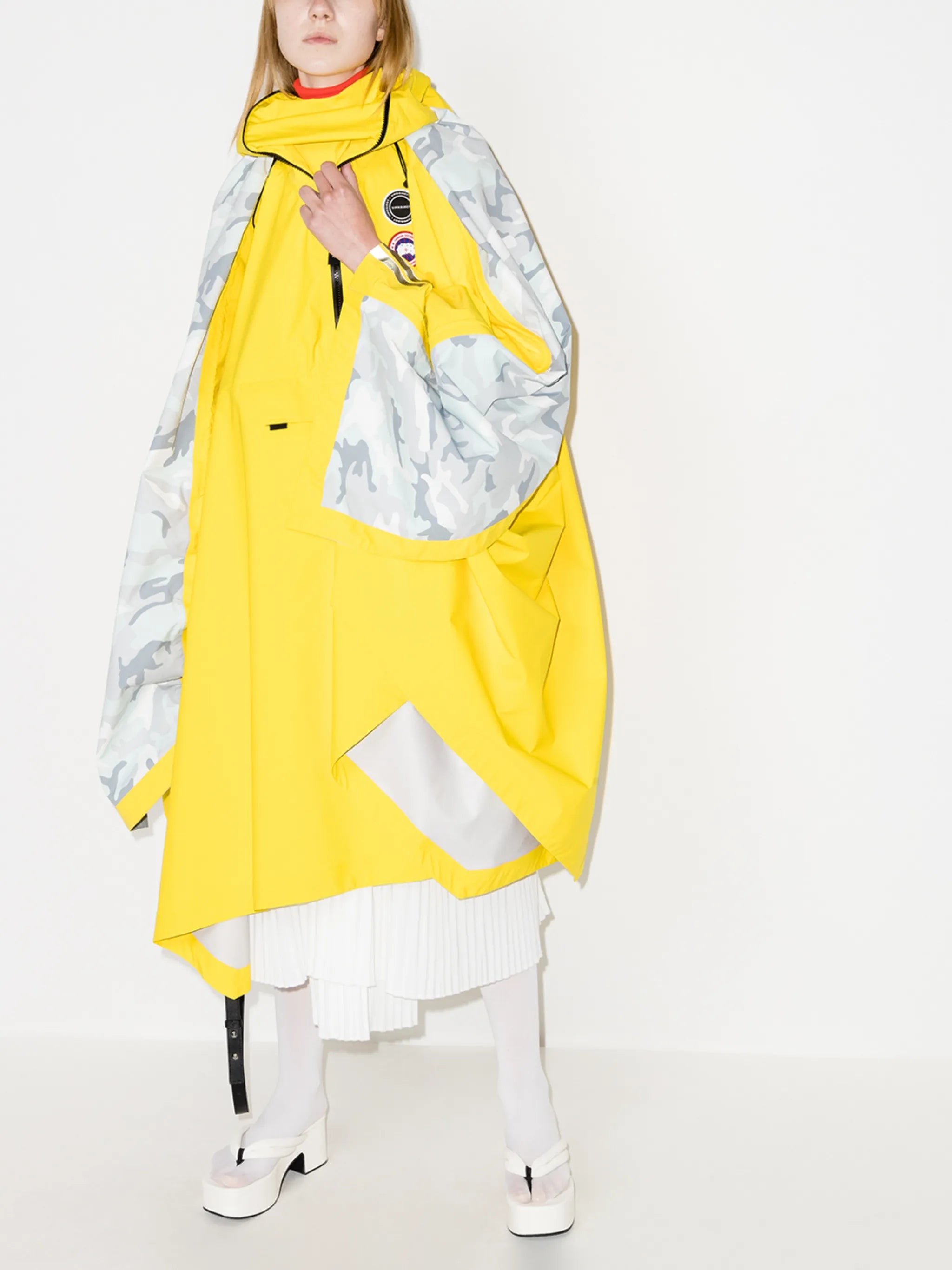 Field oversized cape