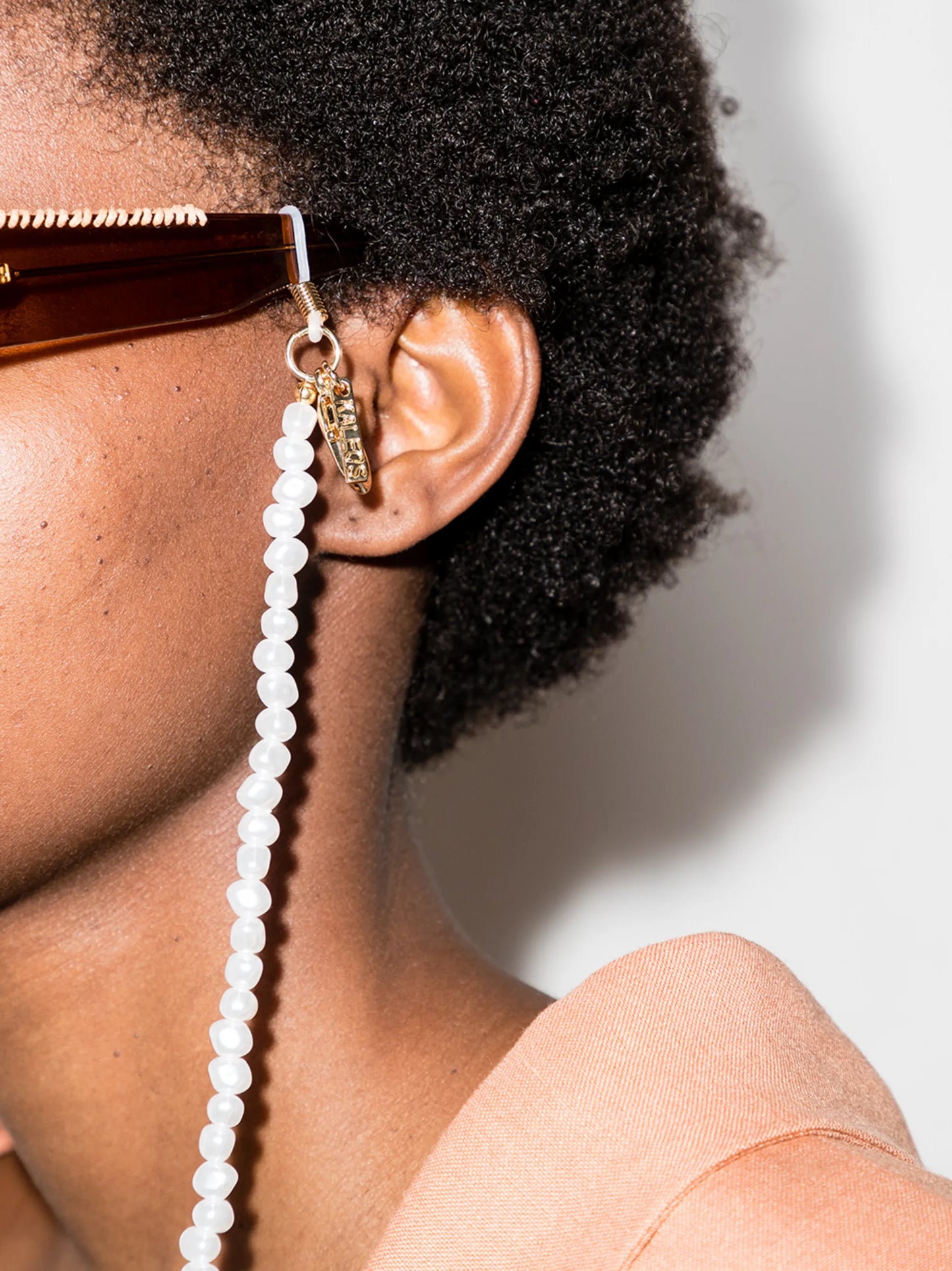 pearl sunglasses chain