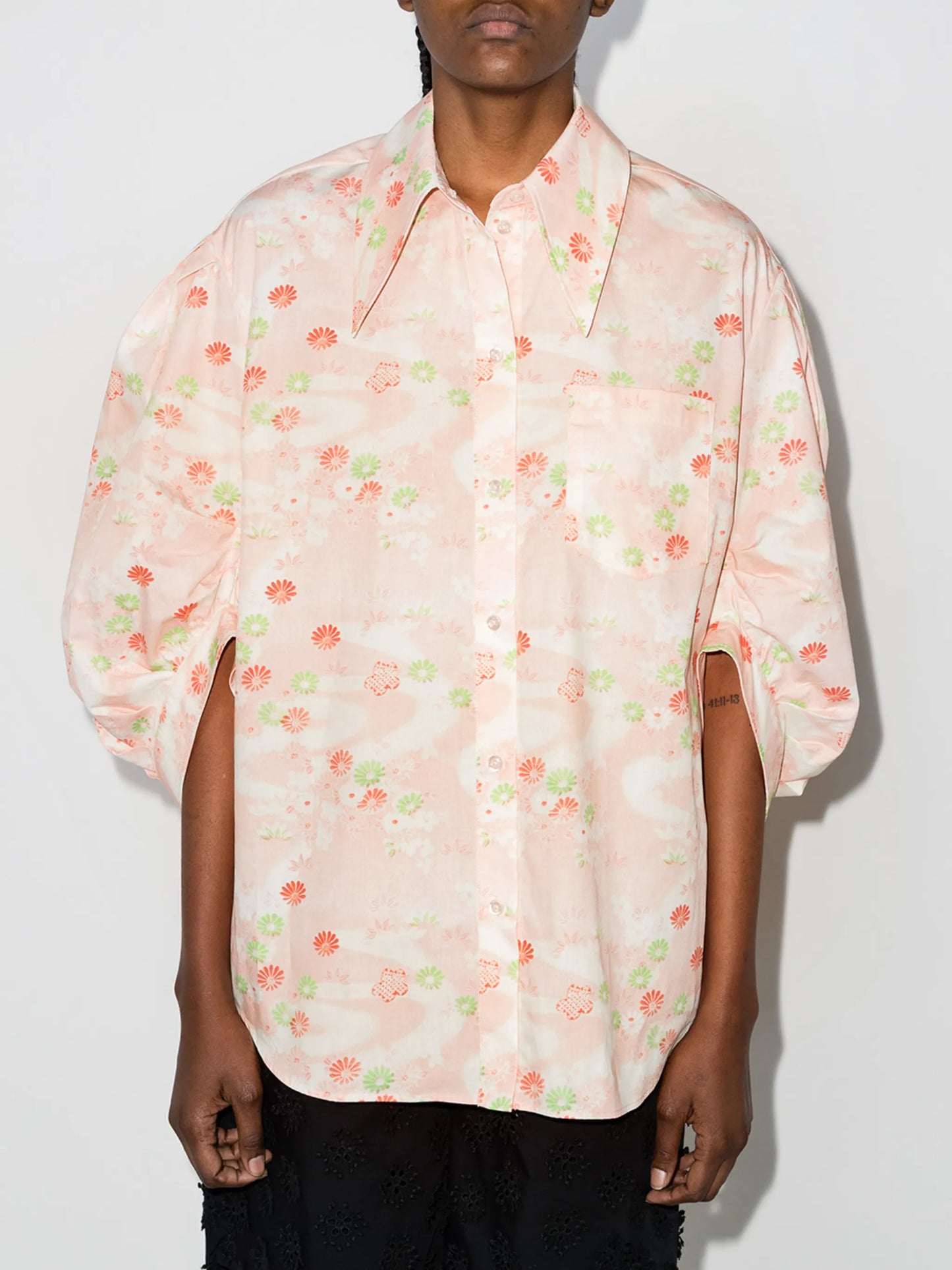 floral-print puff-sleeve blouse