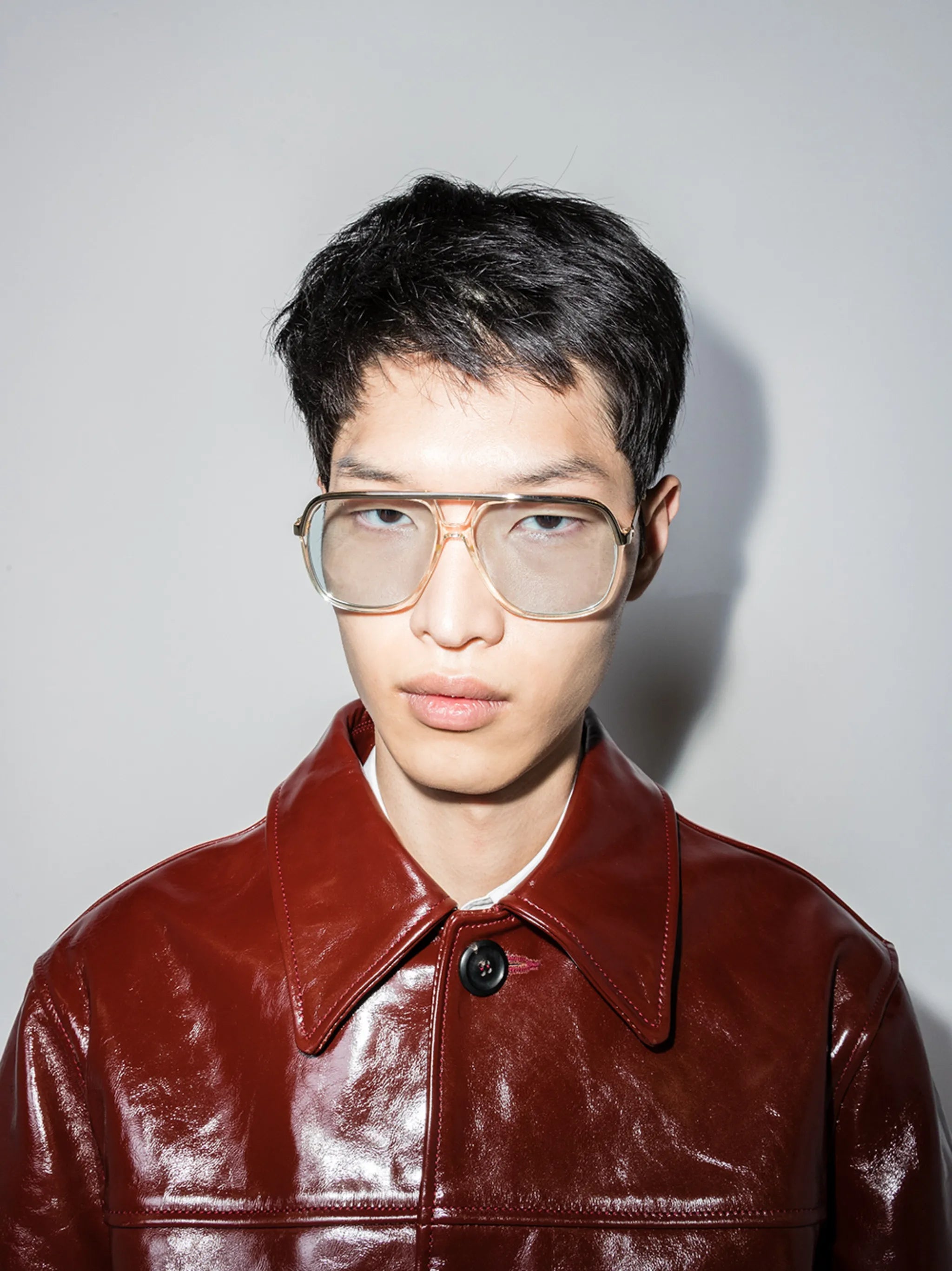 Web detail navigator-frame sunglasses