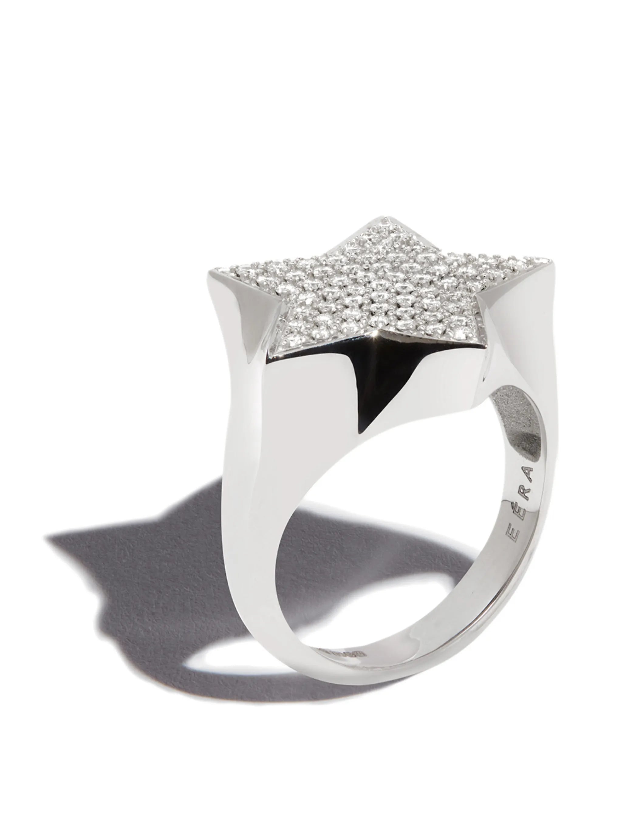 18kt white gold star diamond pavé signet ring