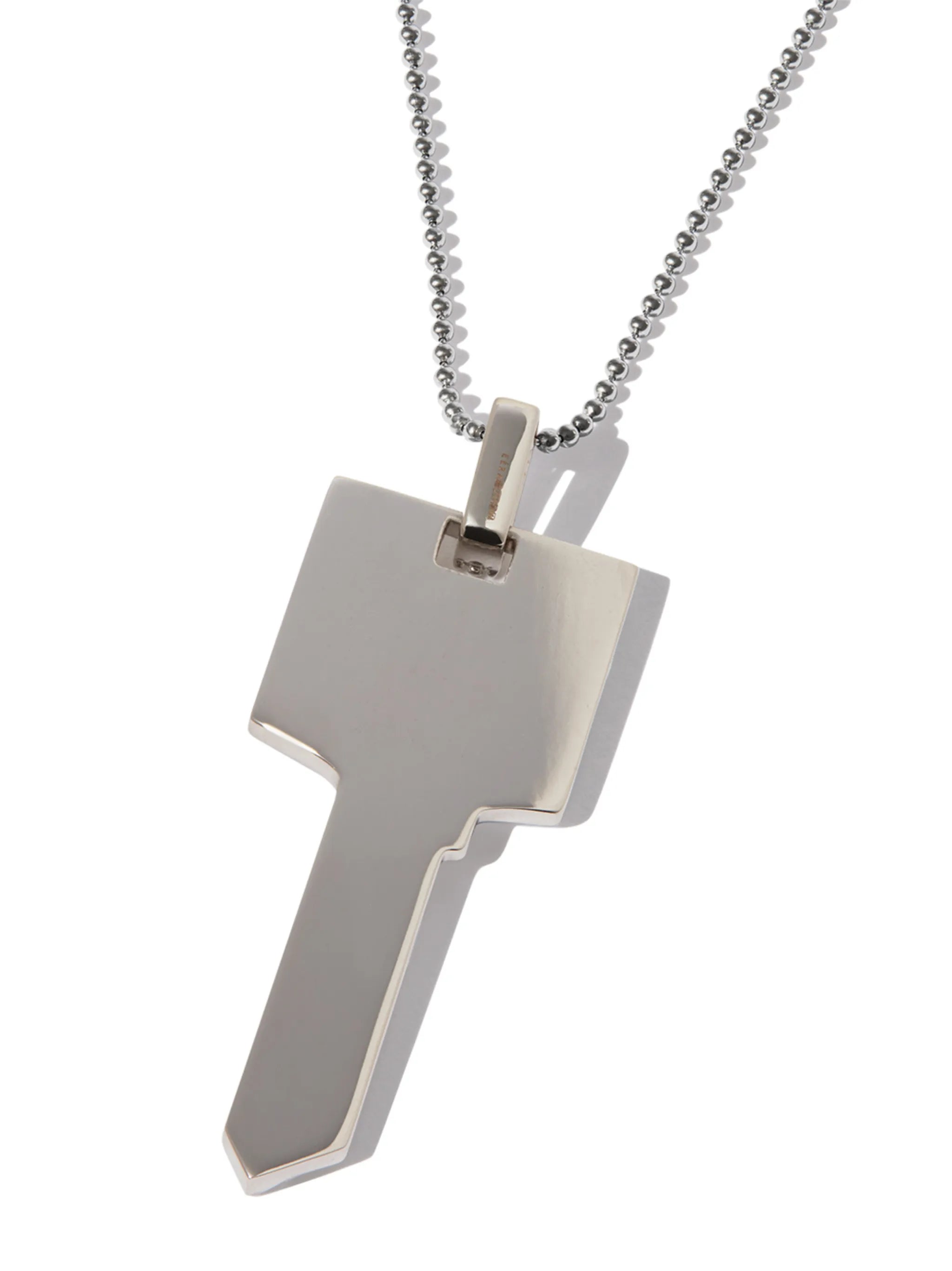 18kt white gold Key diamond pendant necklace