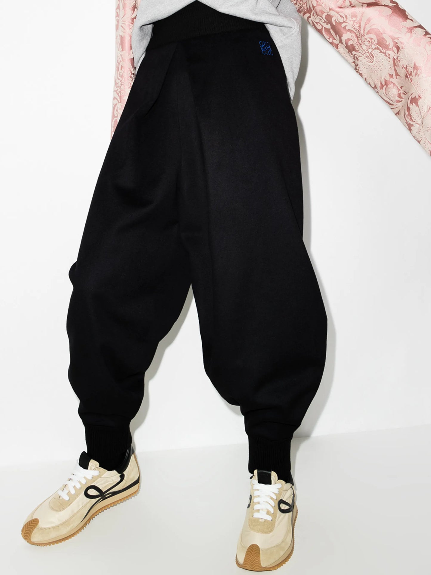 balloon wool trousers