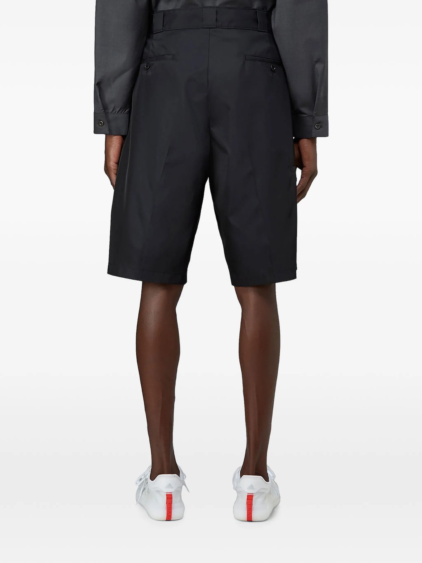 straight-leg shorts