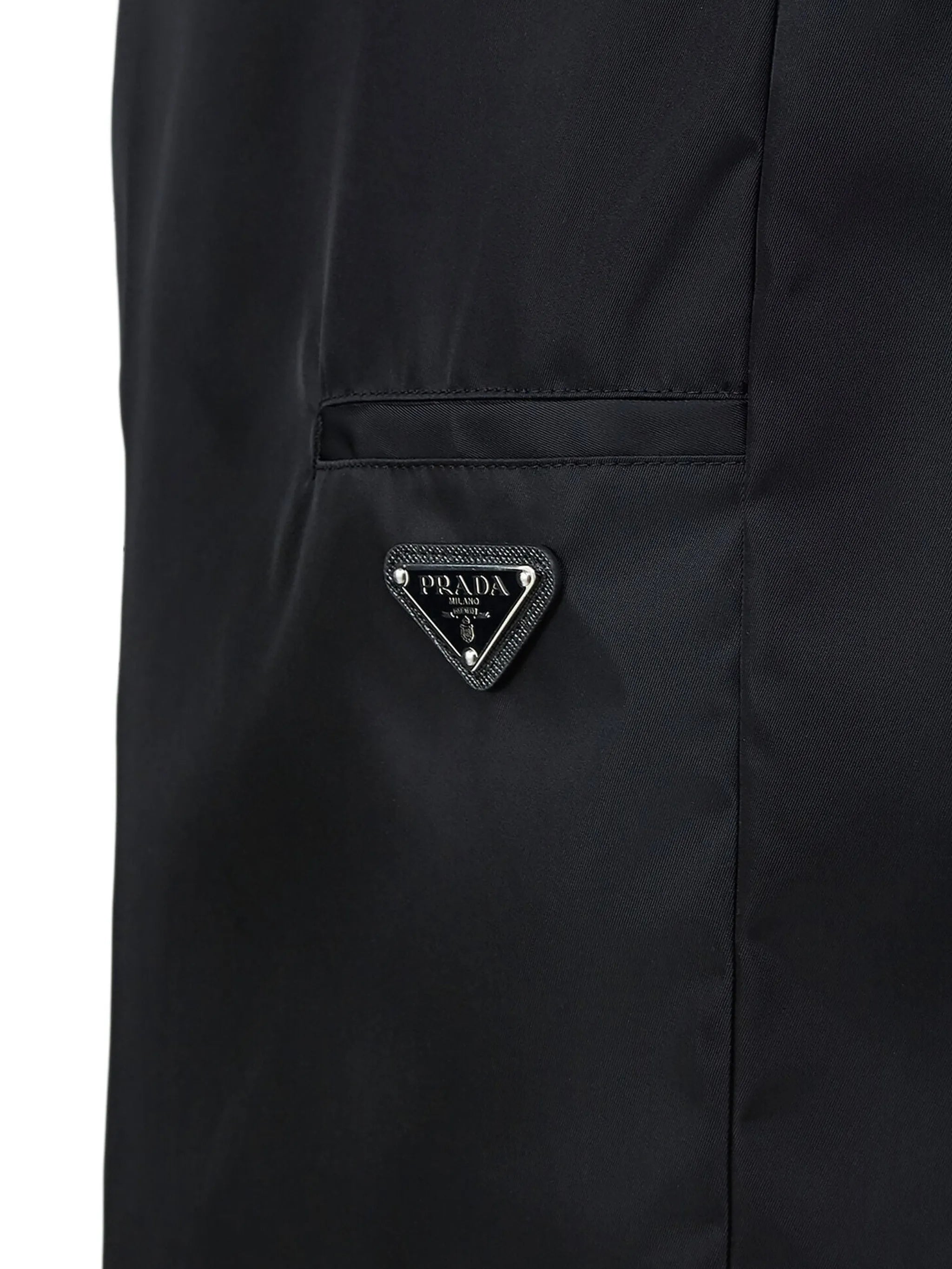 straight-leg shorts