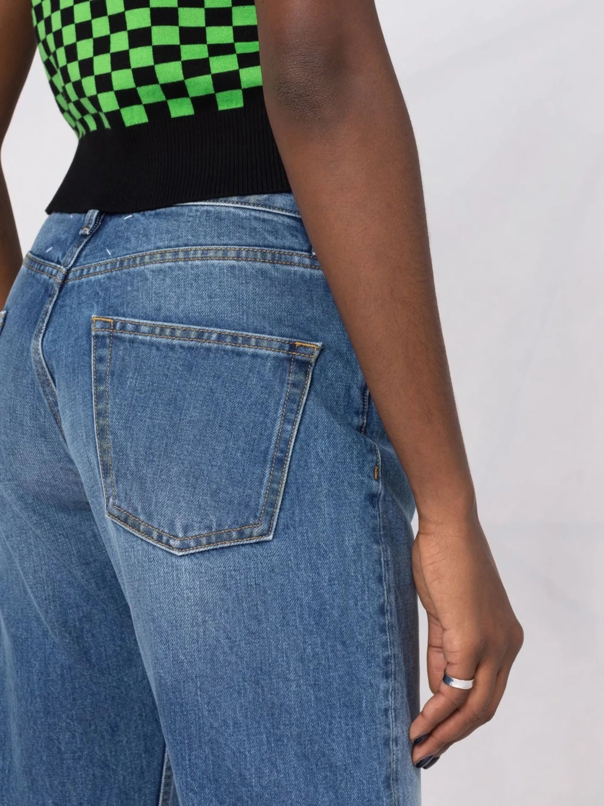 mid-rise straight-leg jeans
