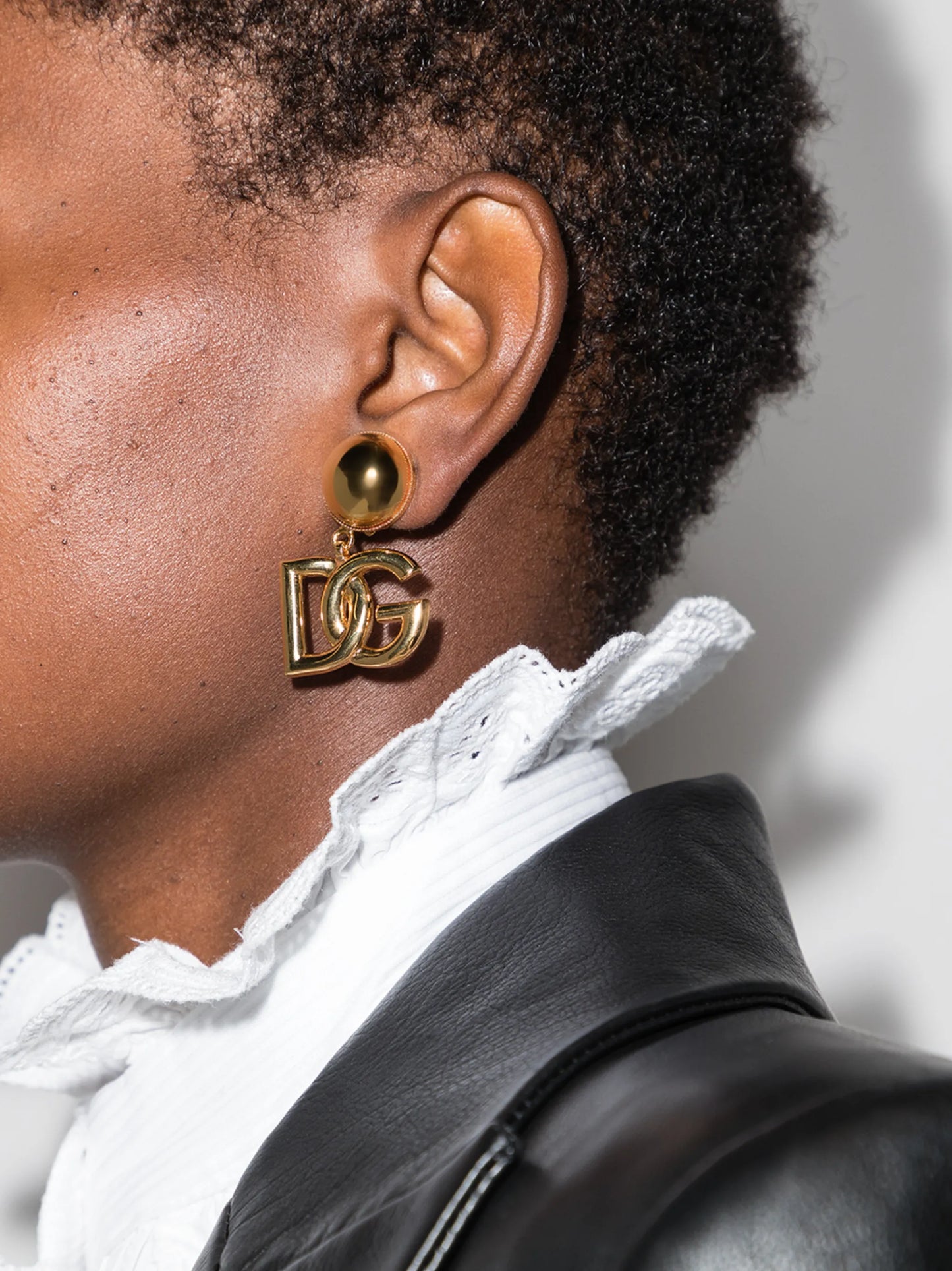DG Logo clip-on earrings