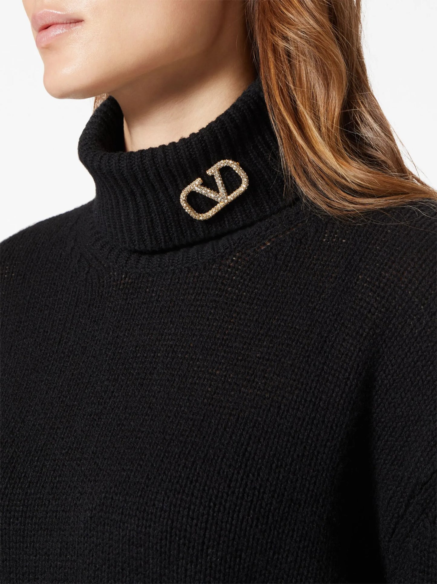 VLogo Signature crystal-embellished brooch