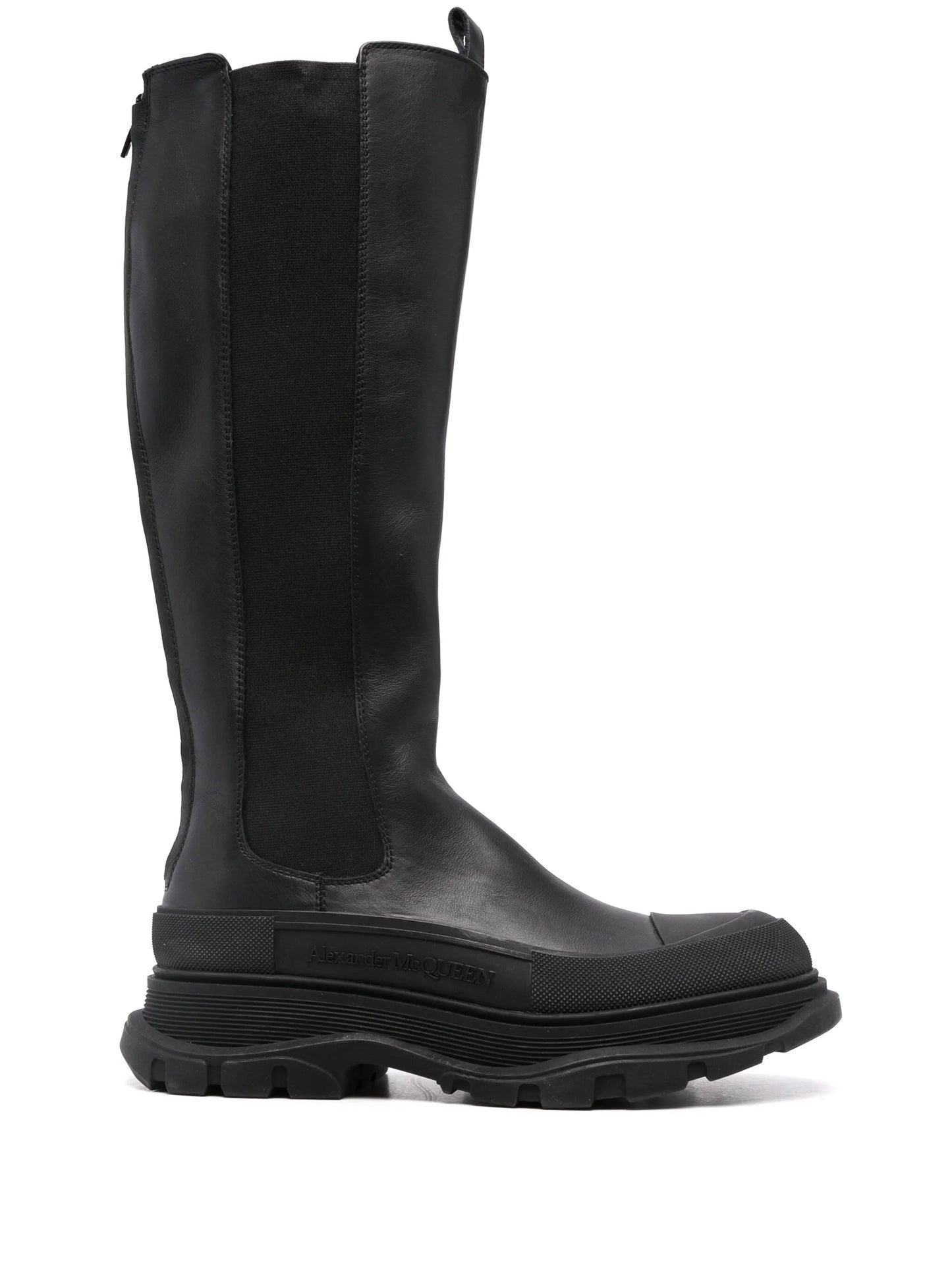 Tread boots