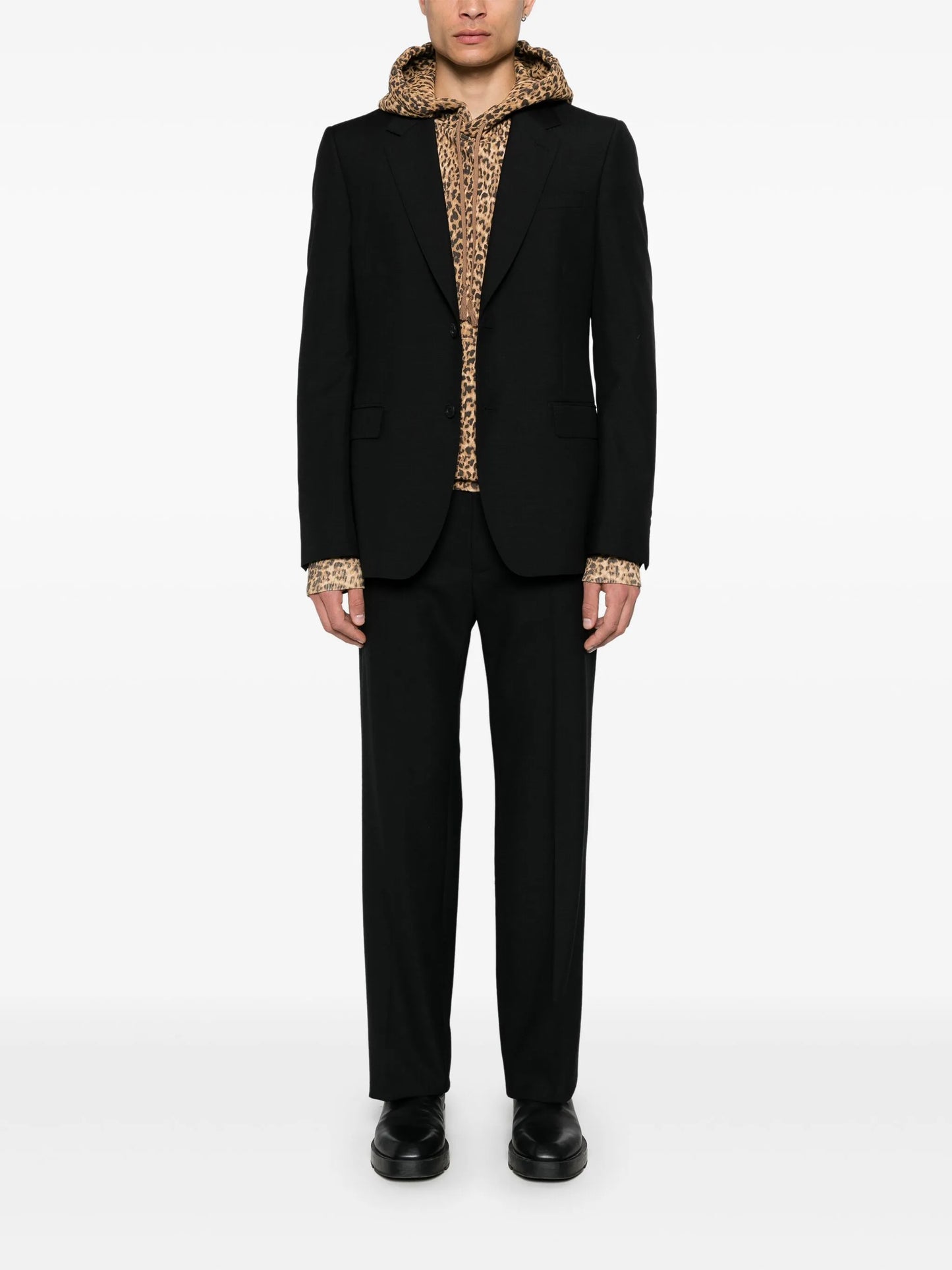 single-breasted suit jacket