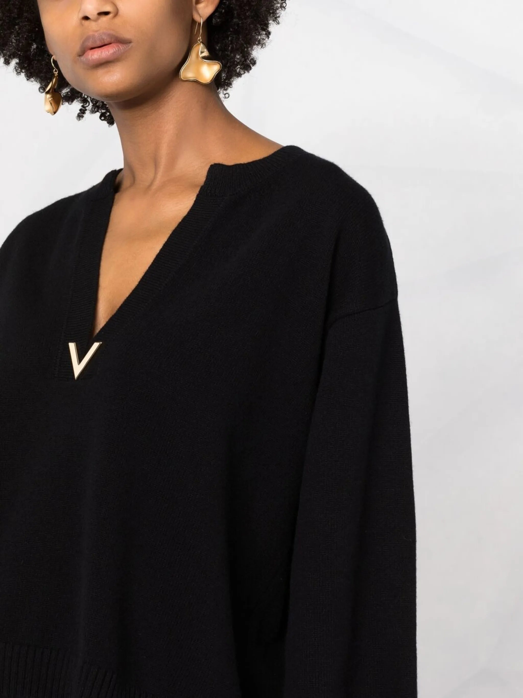 VLOGO cashmere knitted jumper