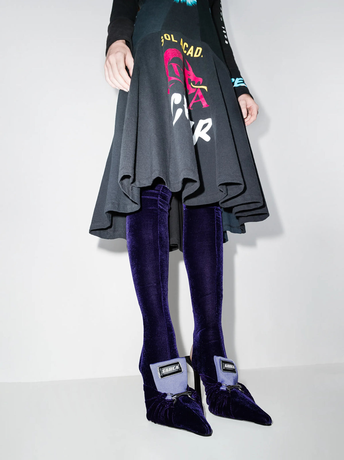 95mm pointed toe knee-high boots