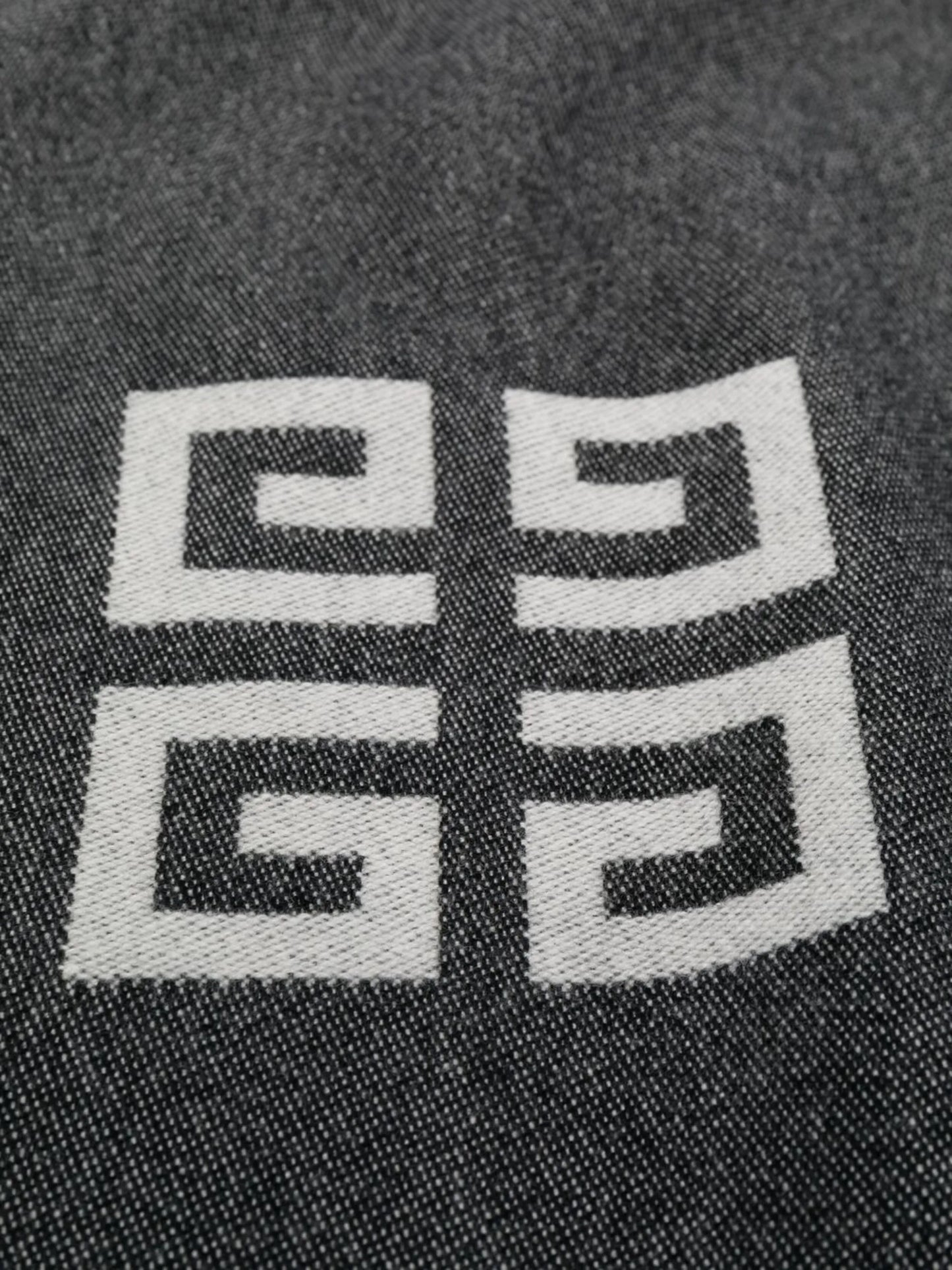 logo-jacquard wool scarf
