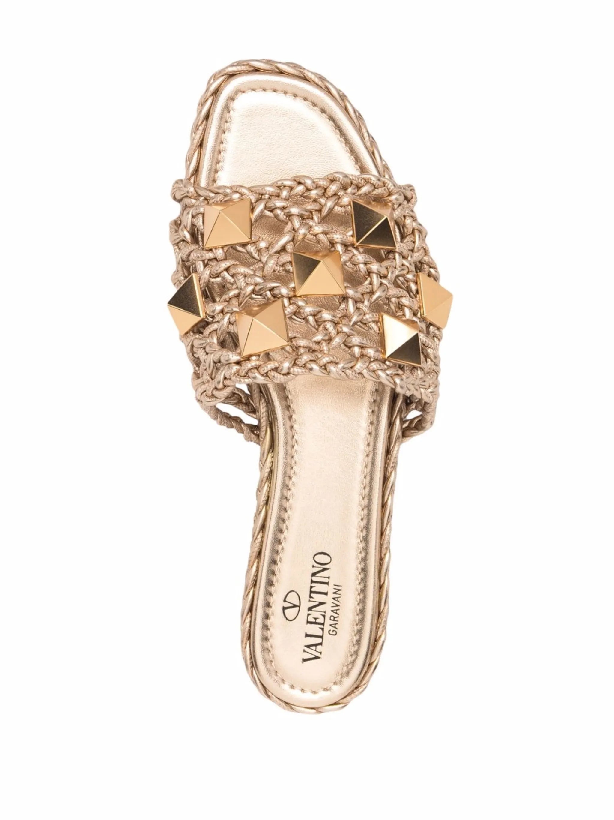 Roman stud slides