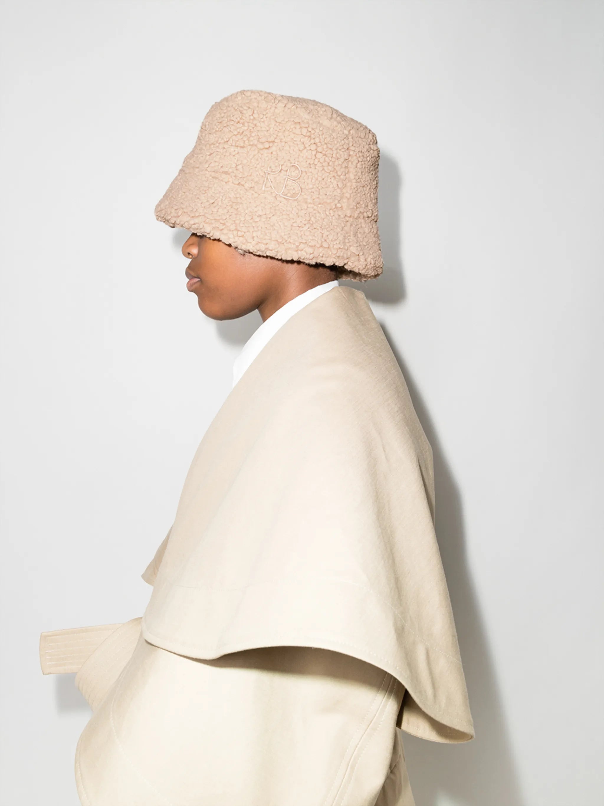Teddy faux-shearling bucket hat