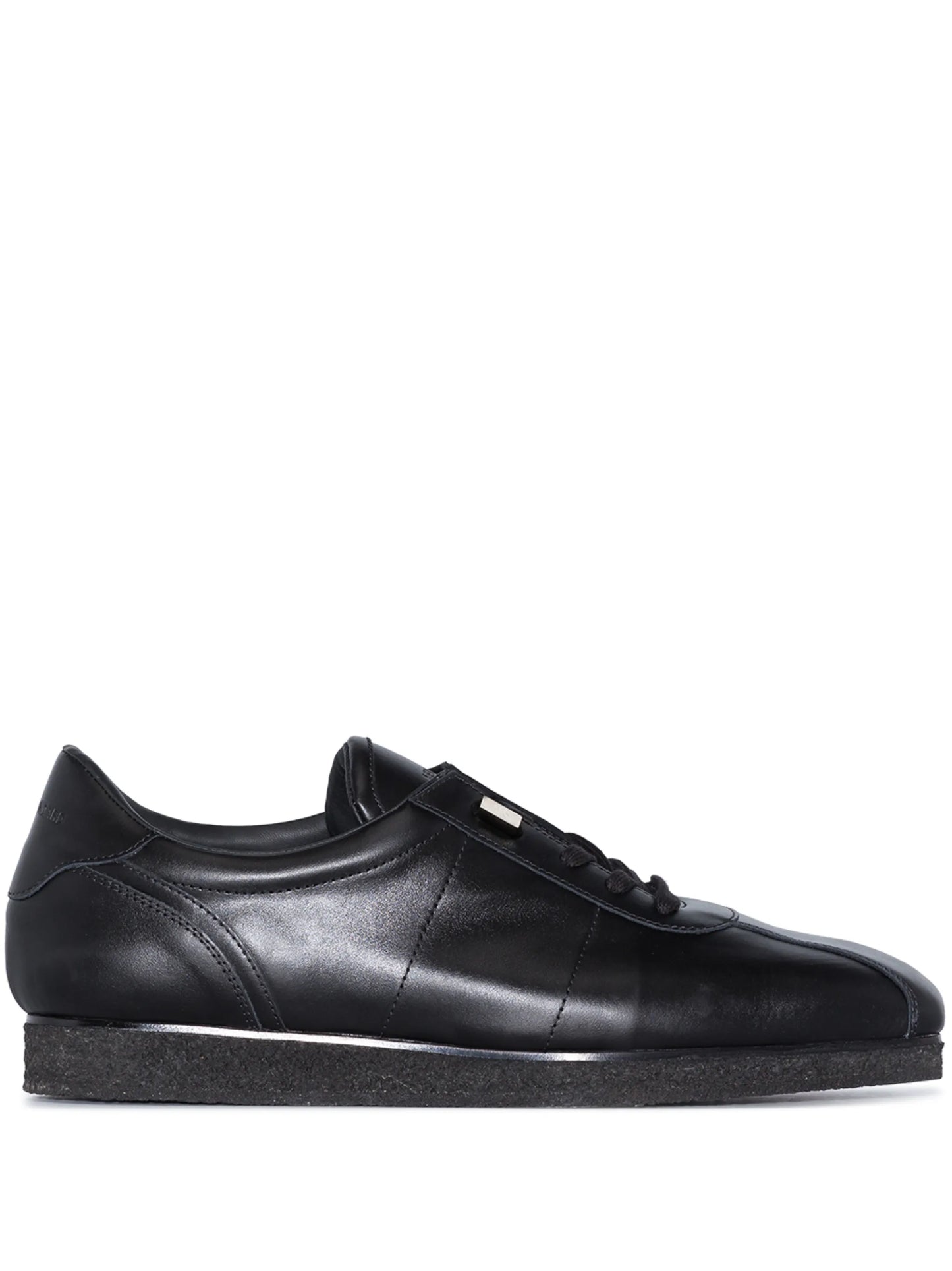 Change lace-up sneakers