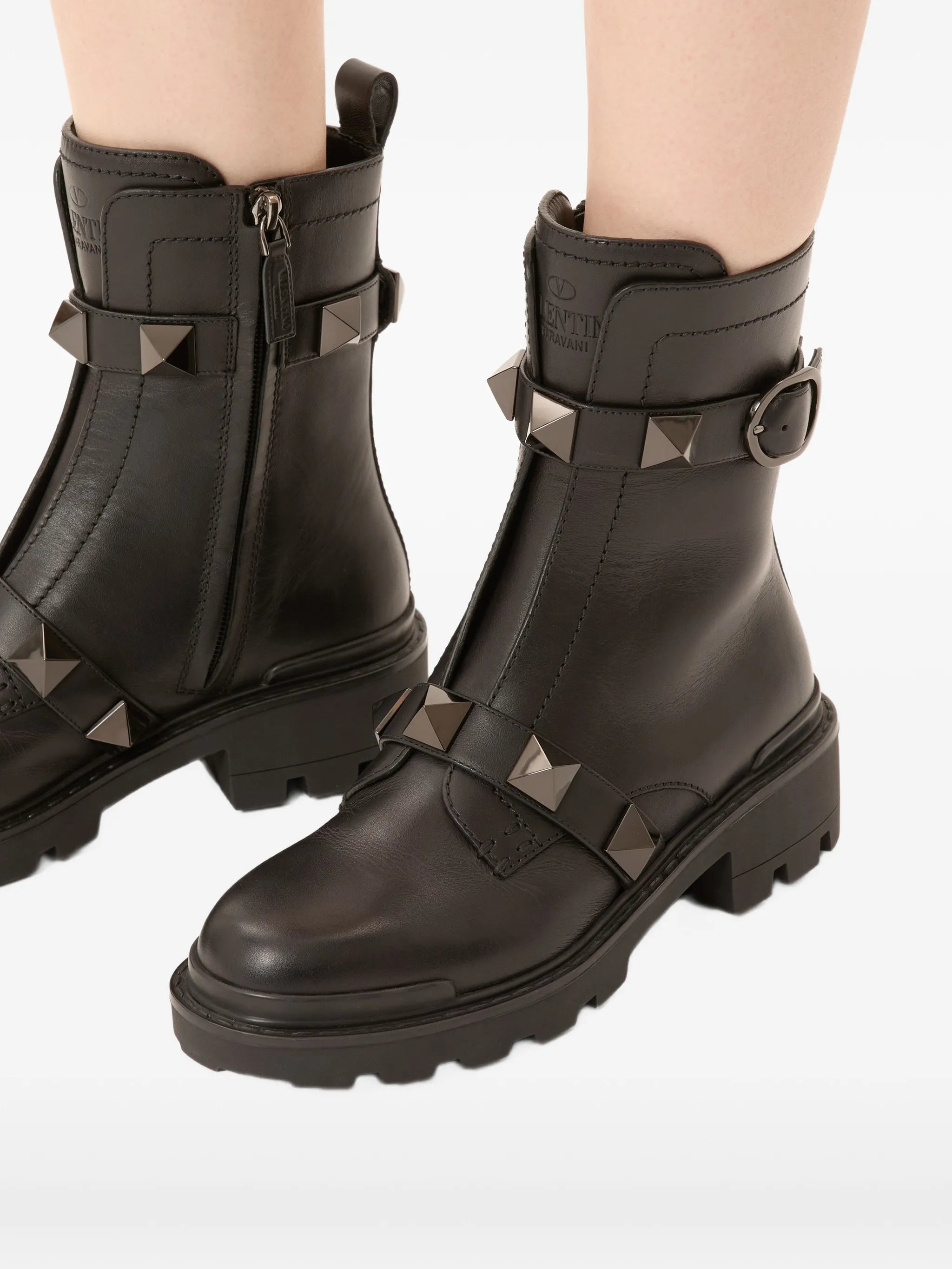 black-Rockstud leather ankle boots