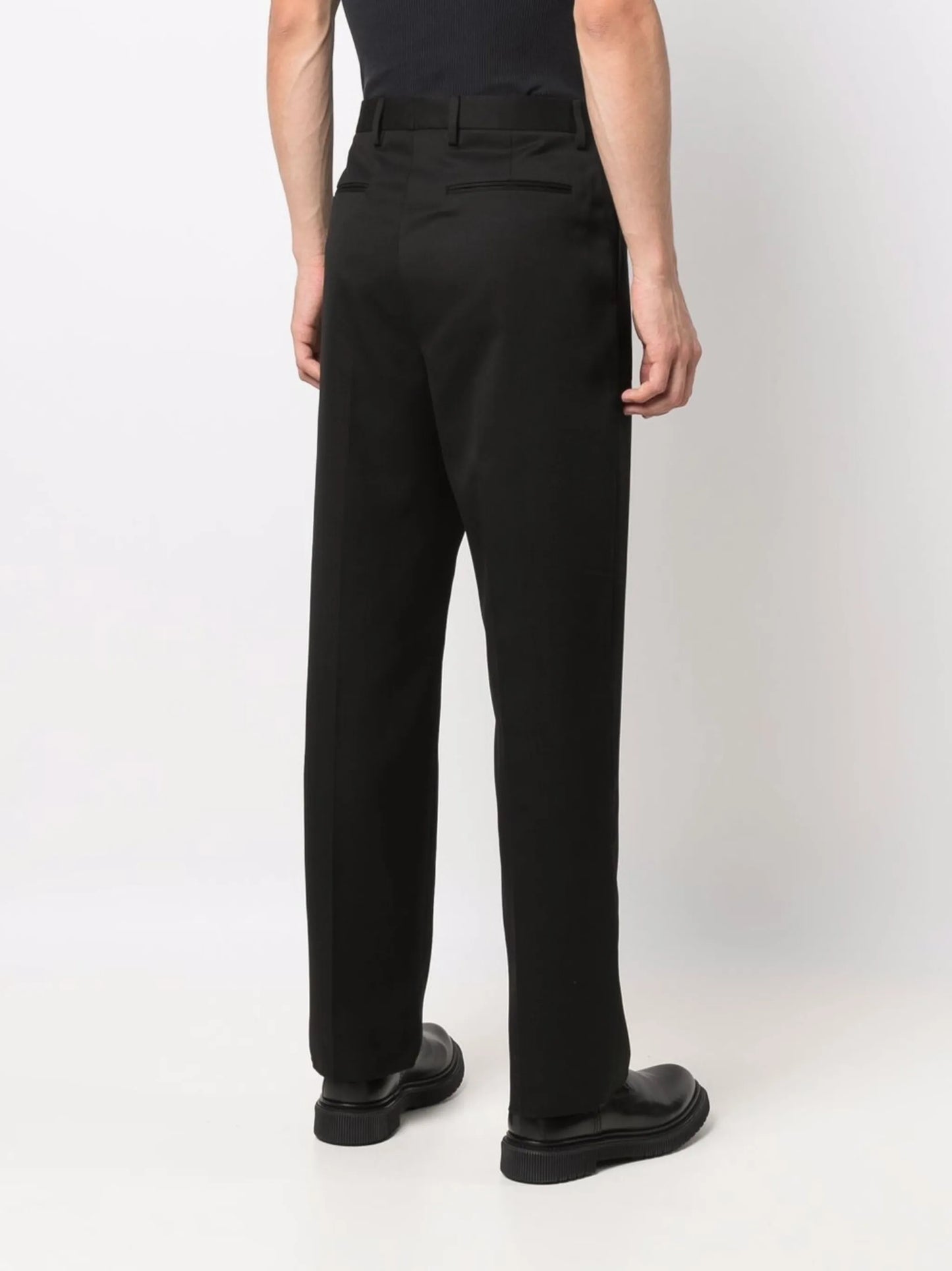 straight-leg tailored trousers