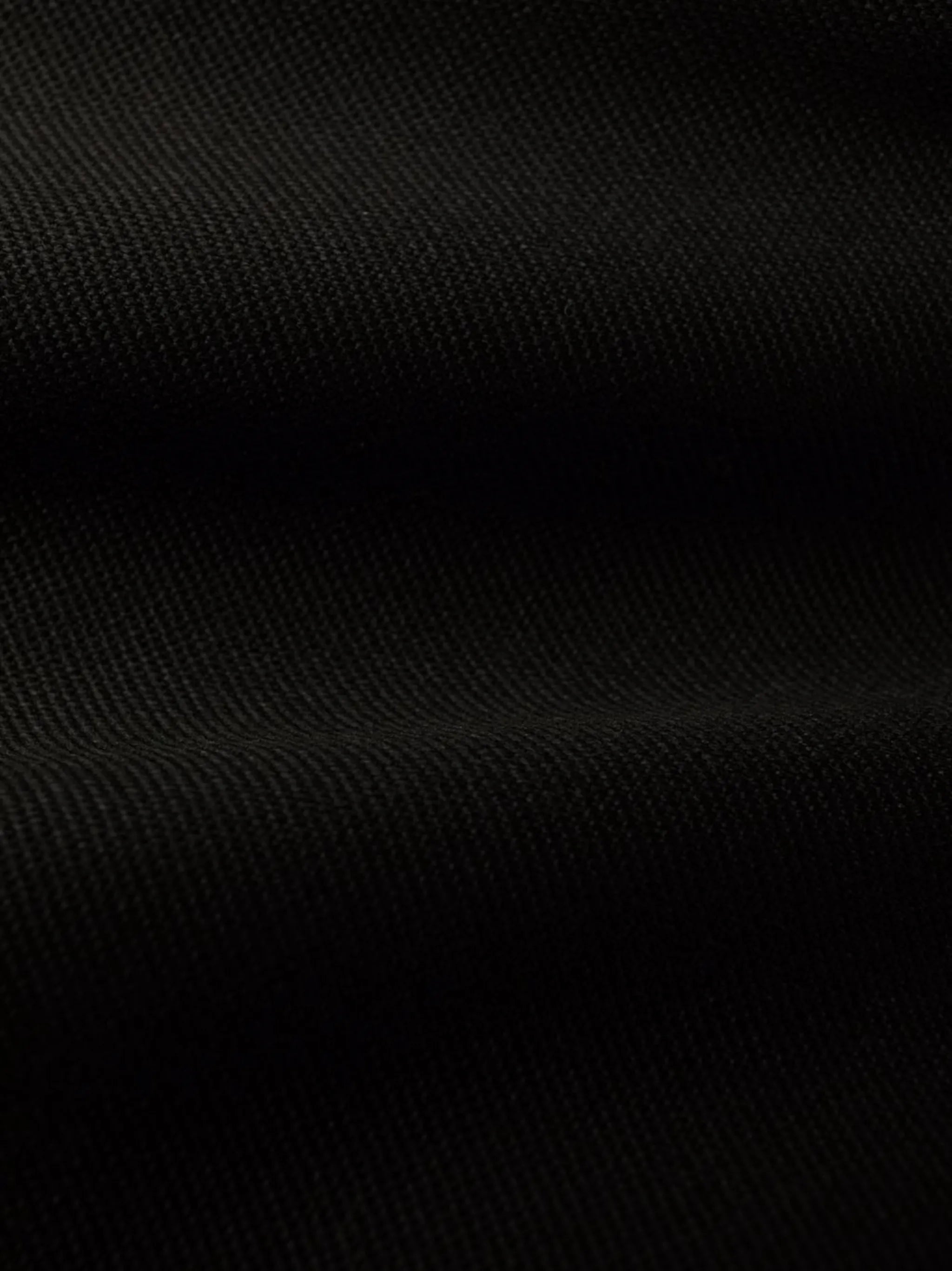 straight-leg tailored trousers