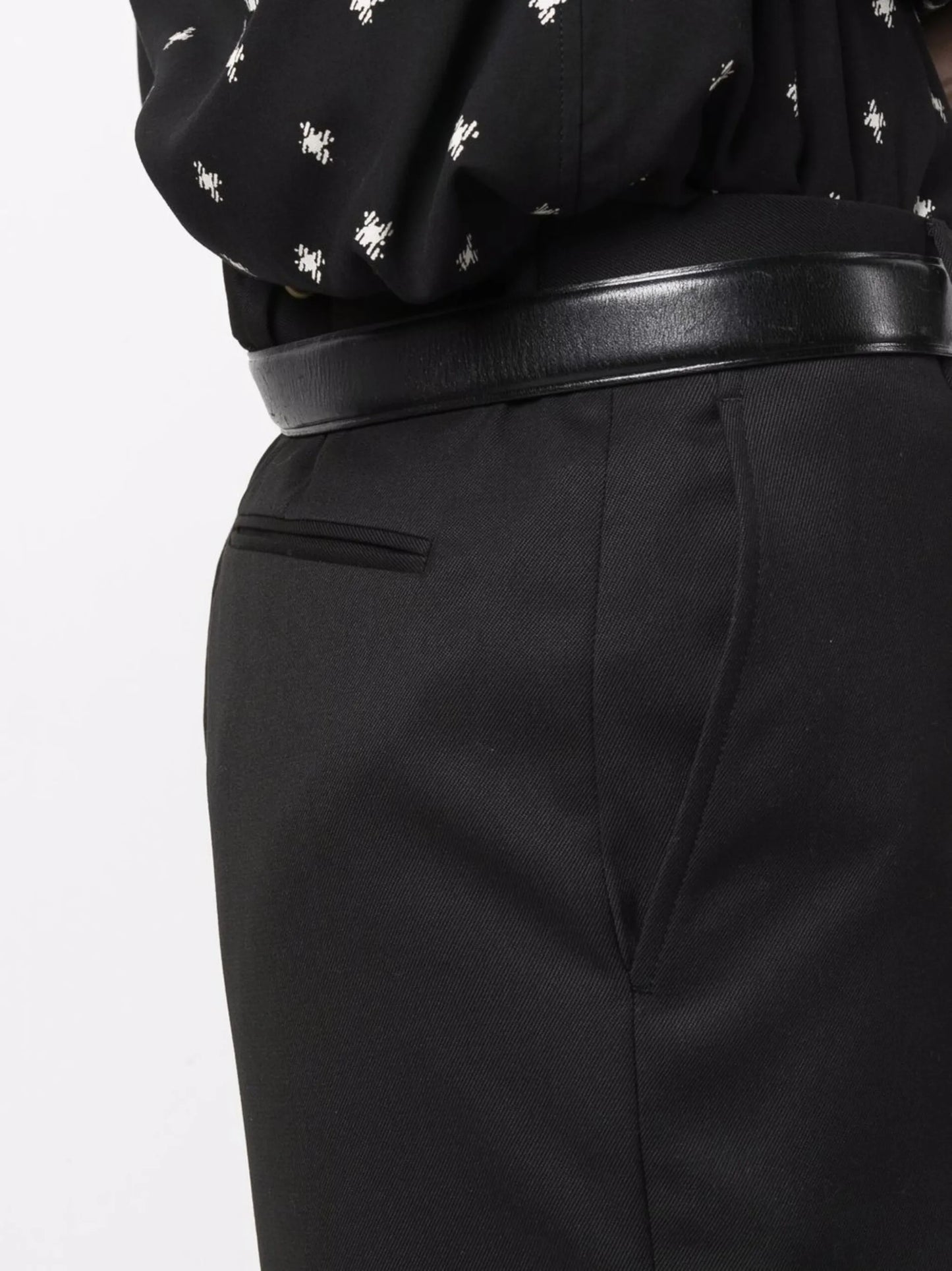 straight-leg tailored trousers