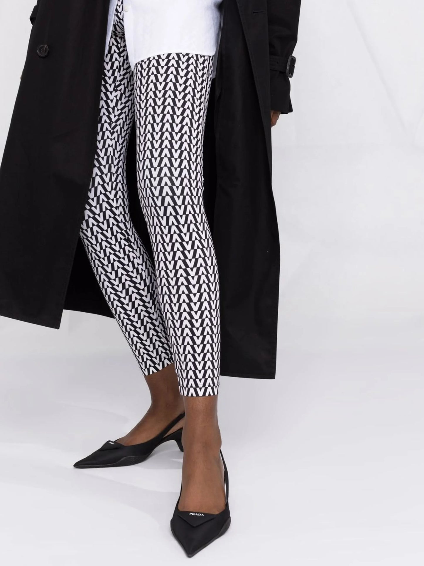 all-over logo-print leggings