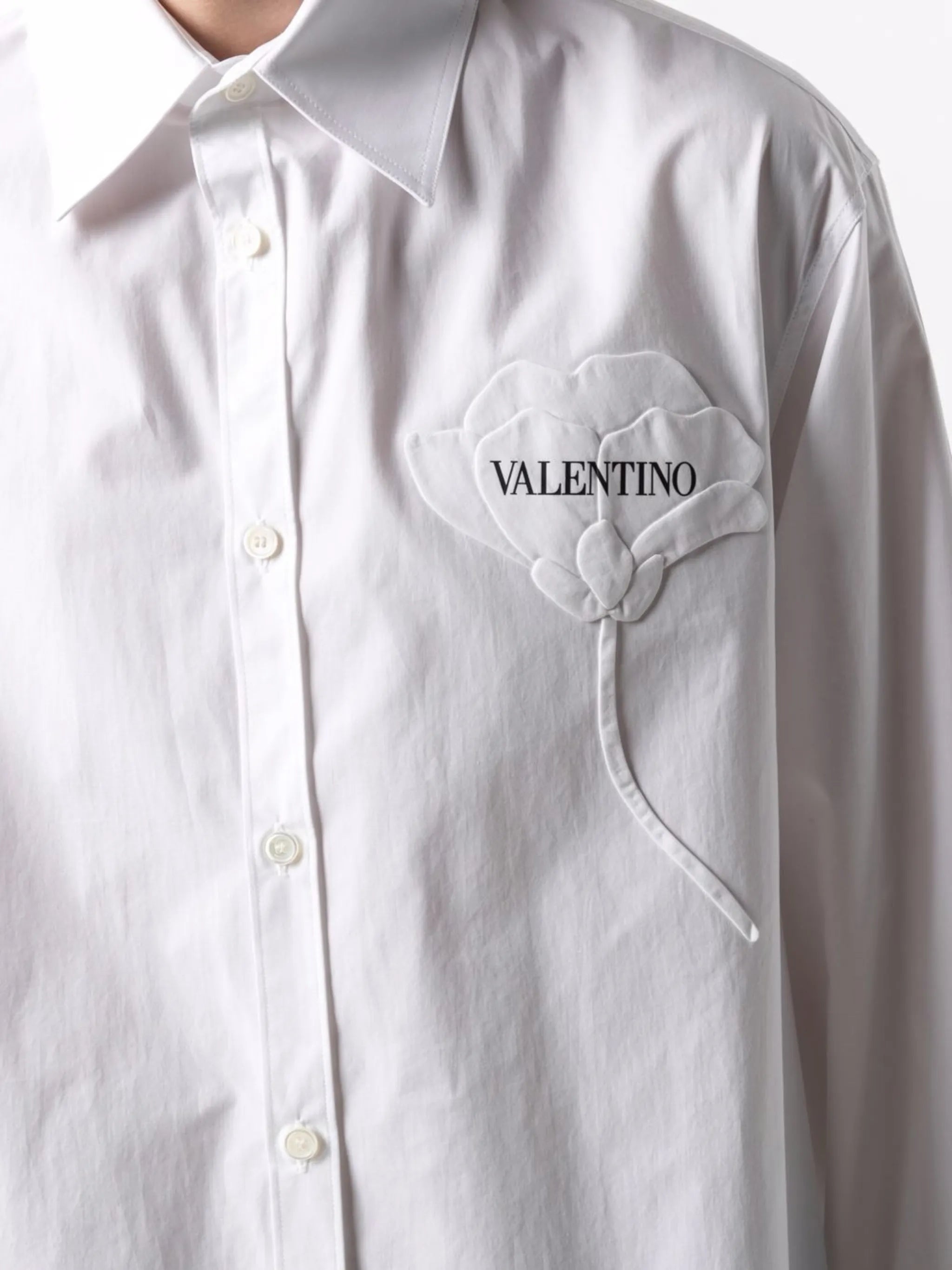 floral-appliqué cotton shirt