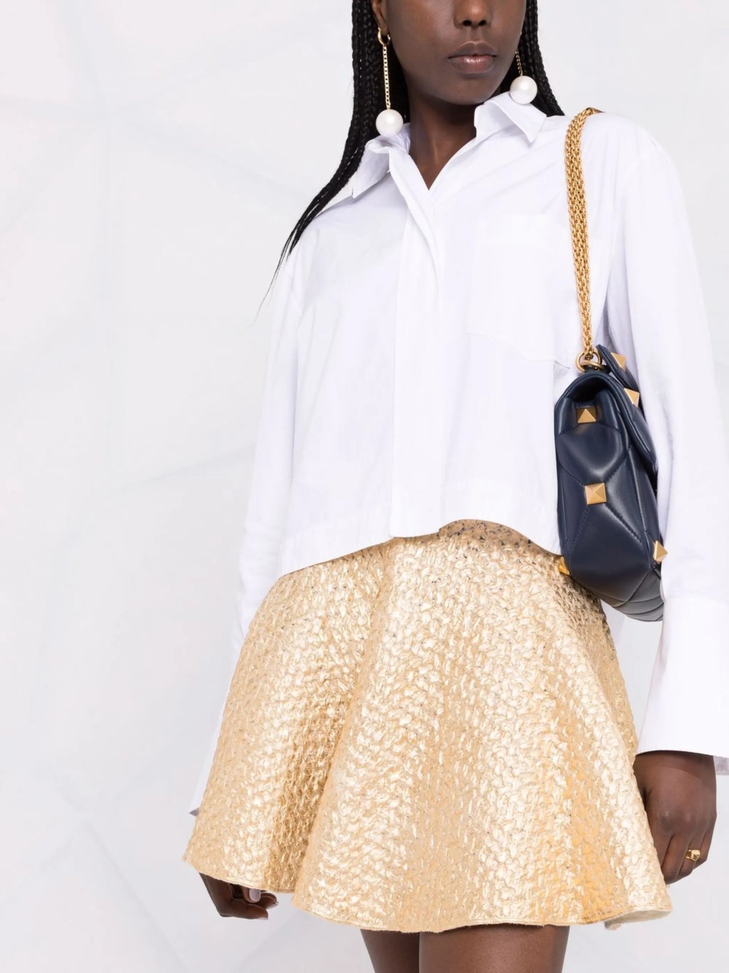 high-waisted textured skirt