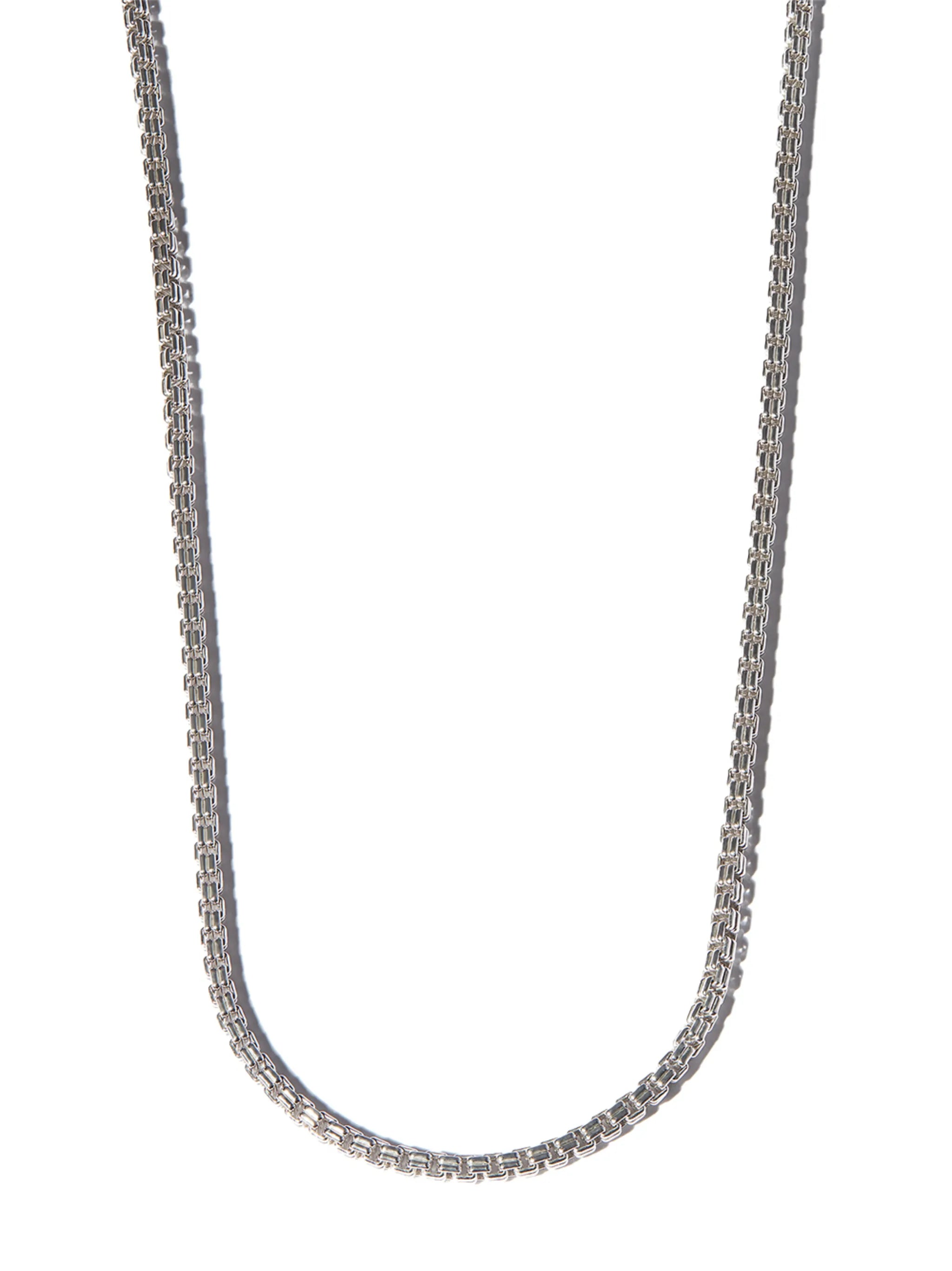 Venetian M double chain necklace