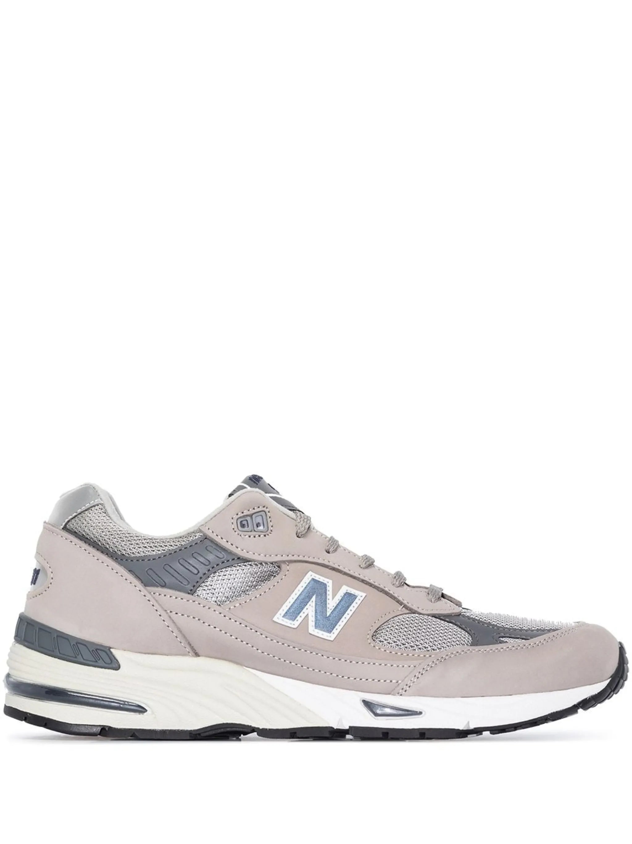 991 