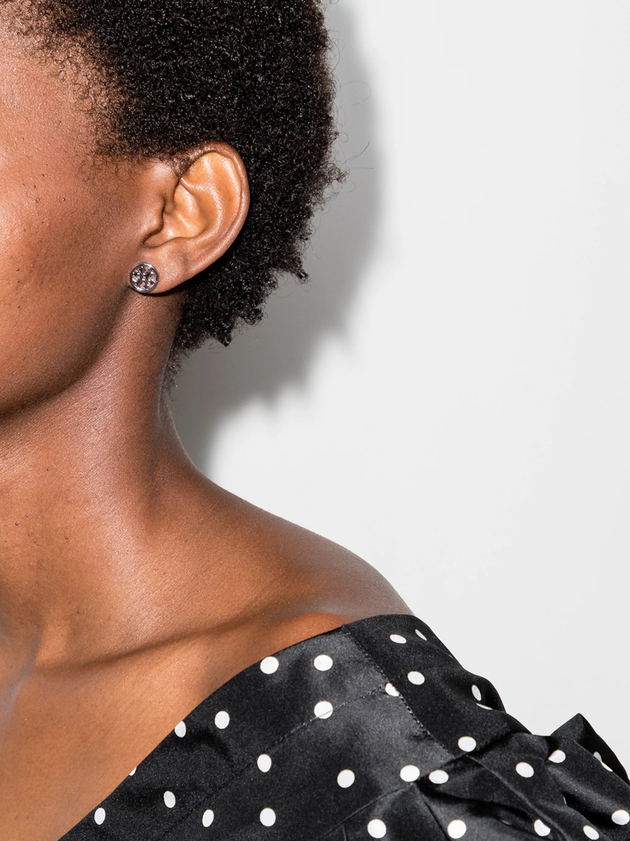Icon stud earrings