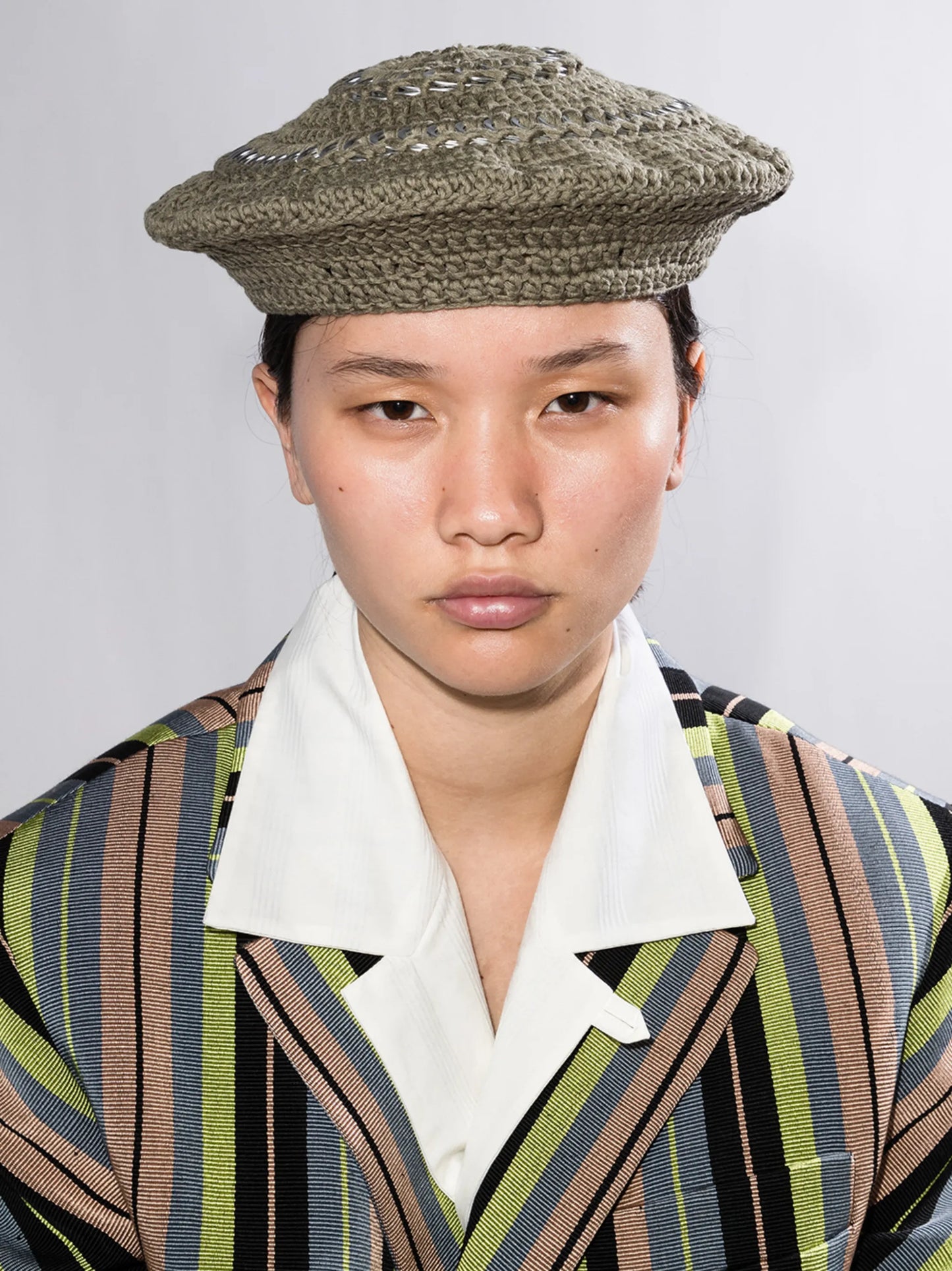 disc-embellished crochet beret