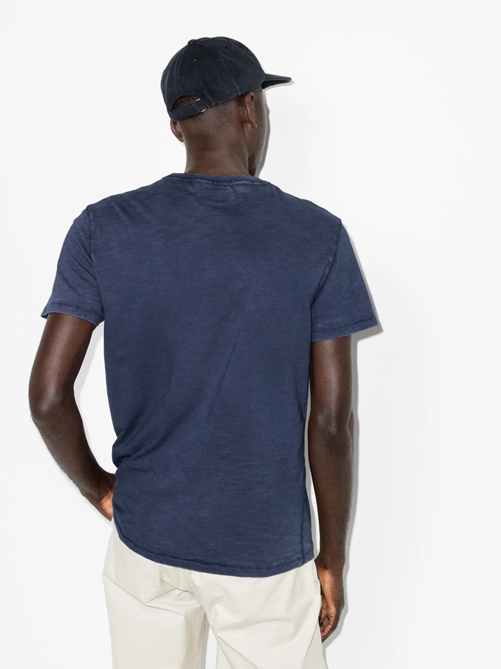 logo-embroidered T-shirt