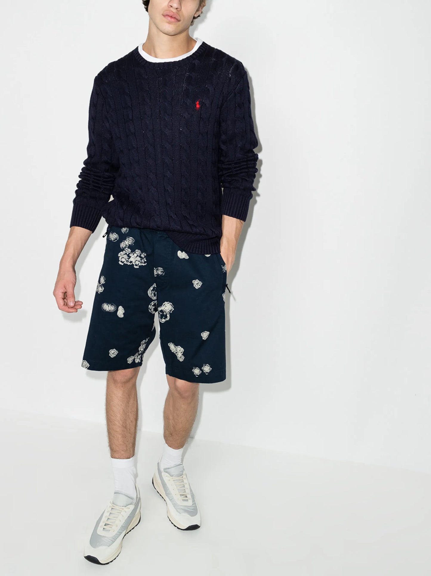 logo-embroidered cable-knit jumper