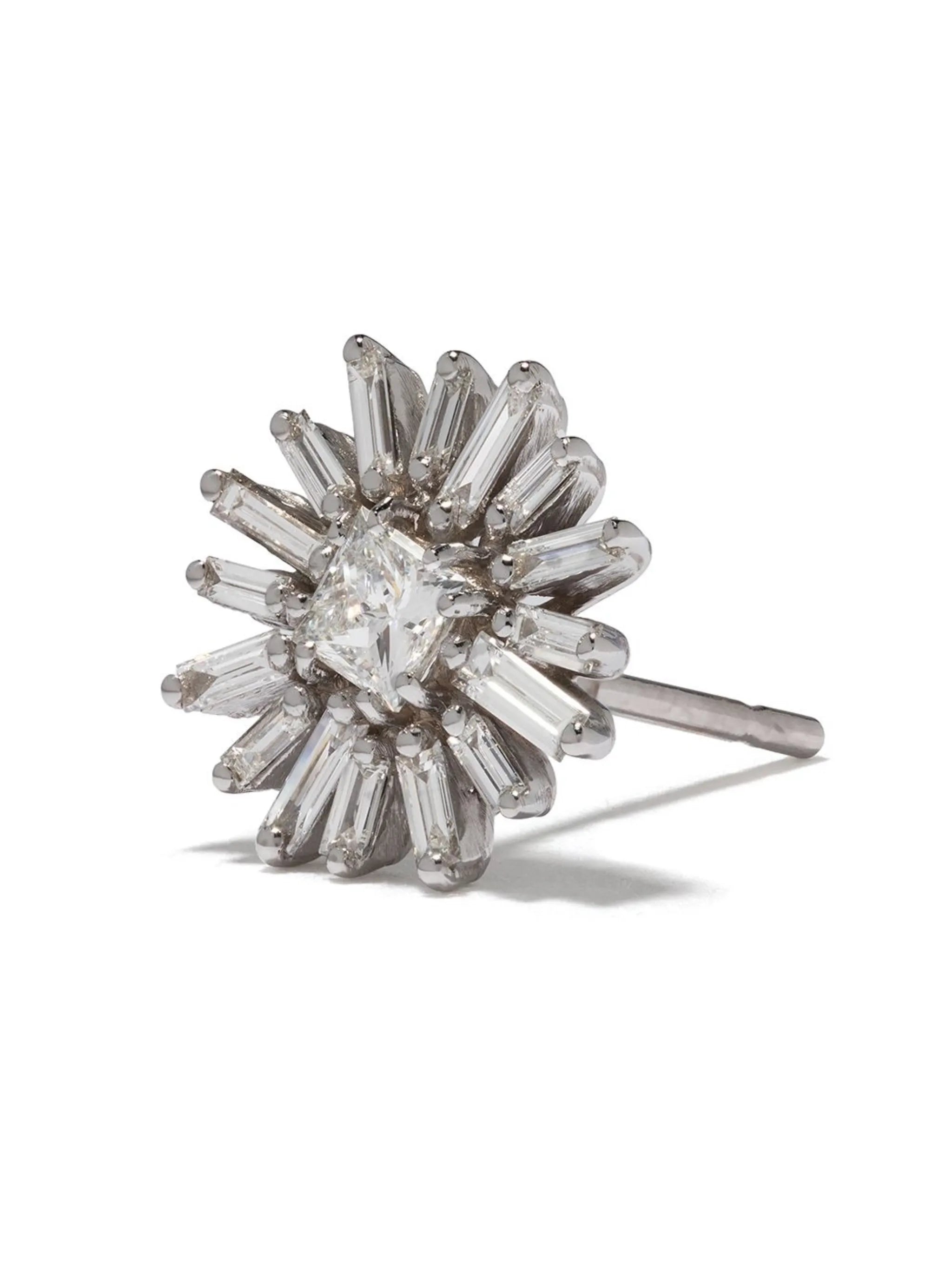 18kt white gold Fireworks diamond stud earrings