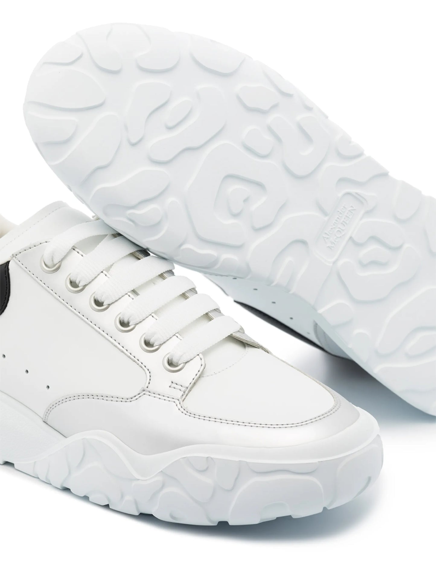 Court leather low-top sneakers