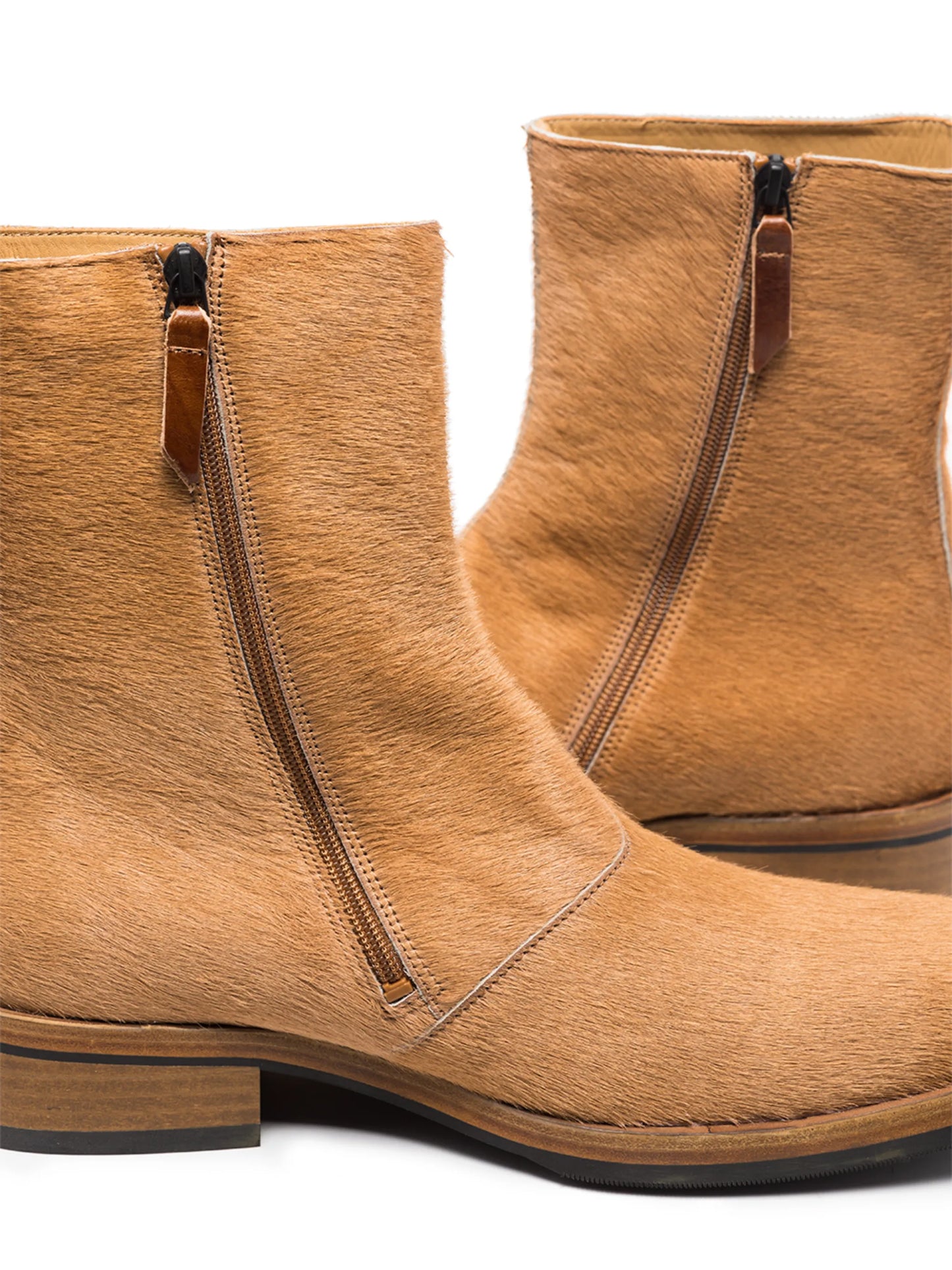 Camion textured ankle boots