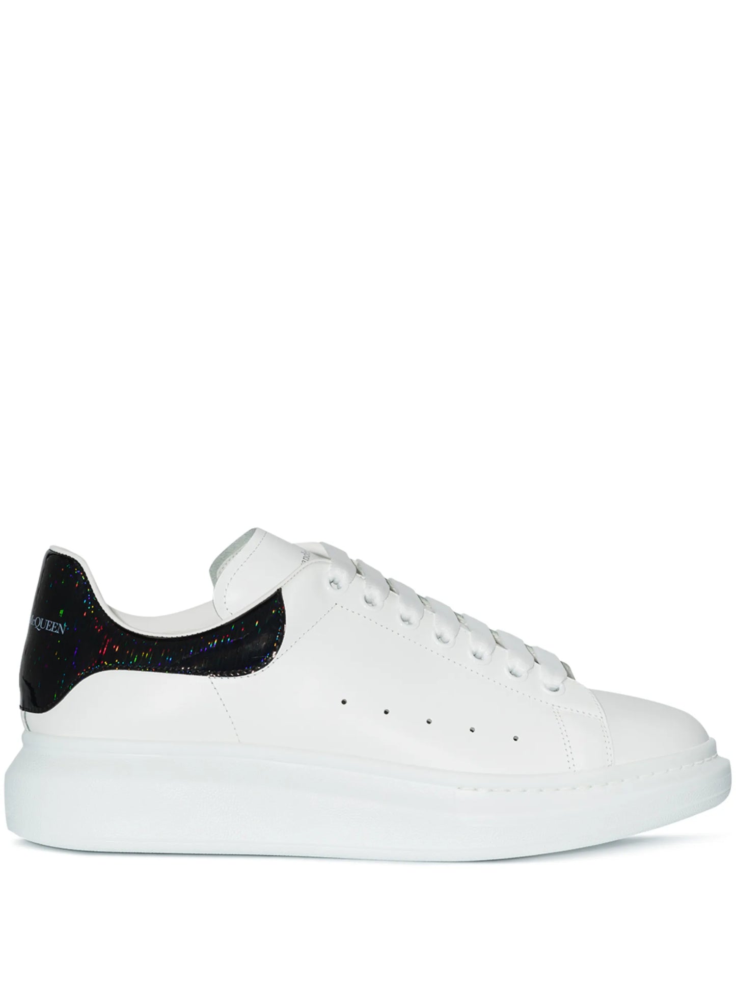 Oversized low-top sneakers