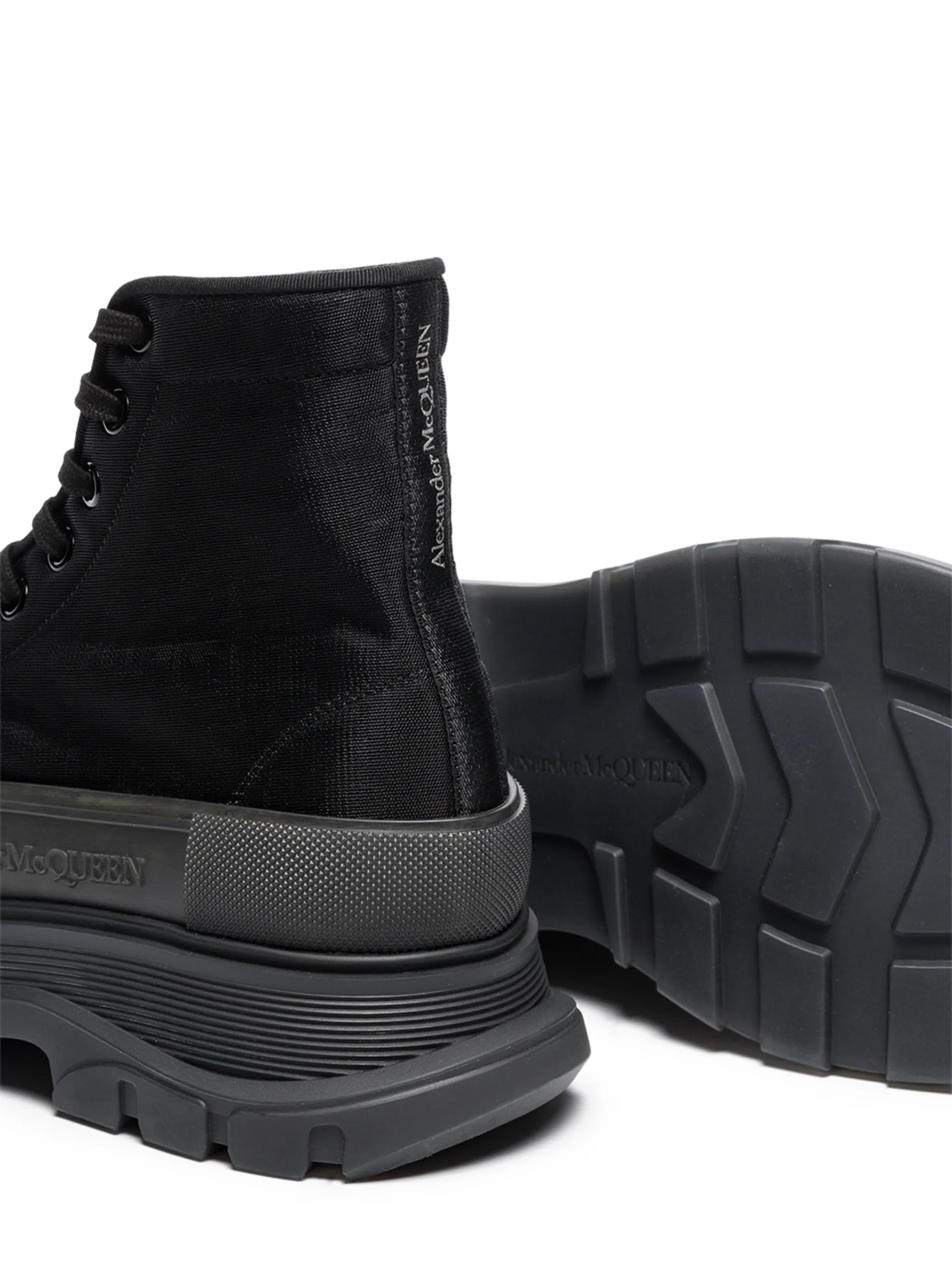 Tread slick boots