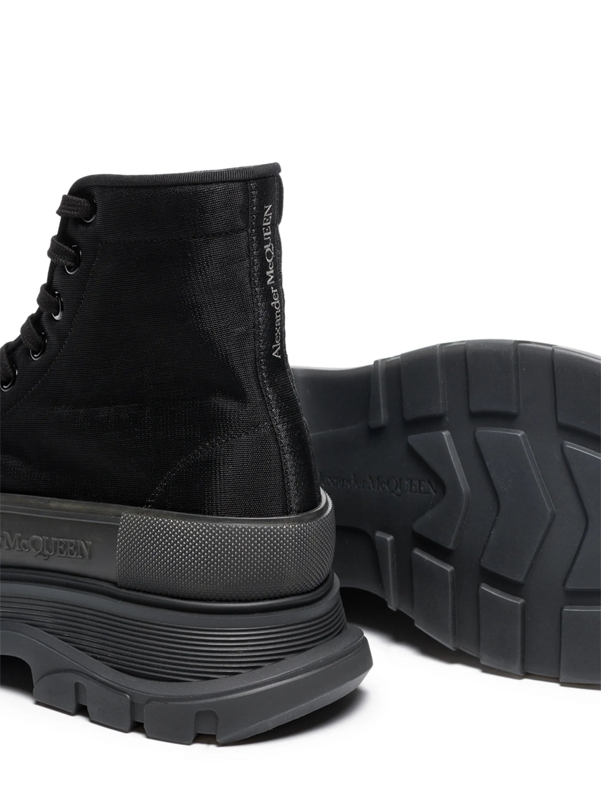 Tread slick boots
