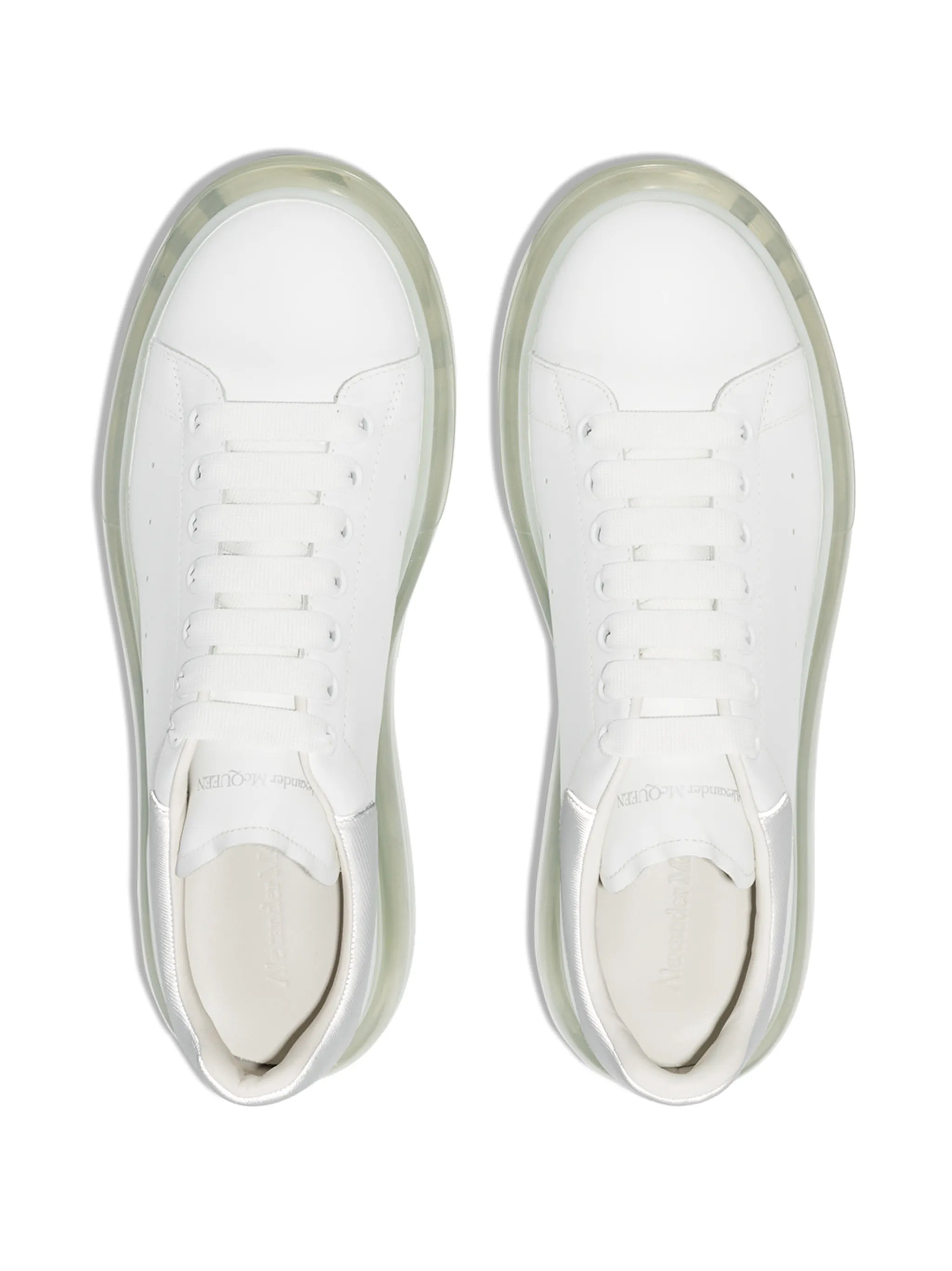 Oversized low-top sneakers