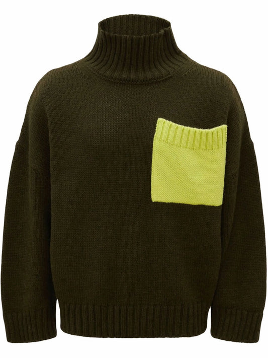 contrast-pocket roll-neck jumper