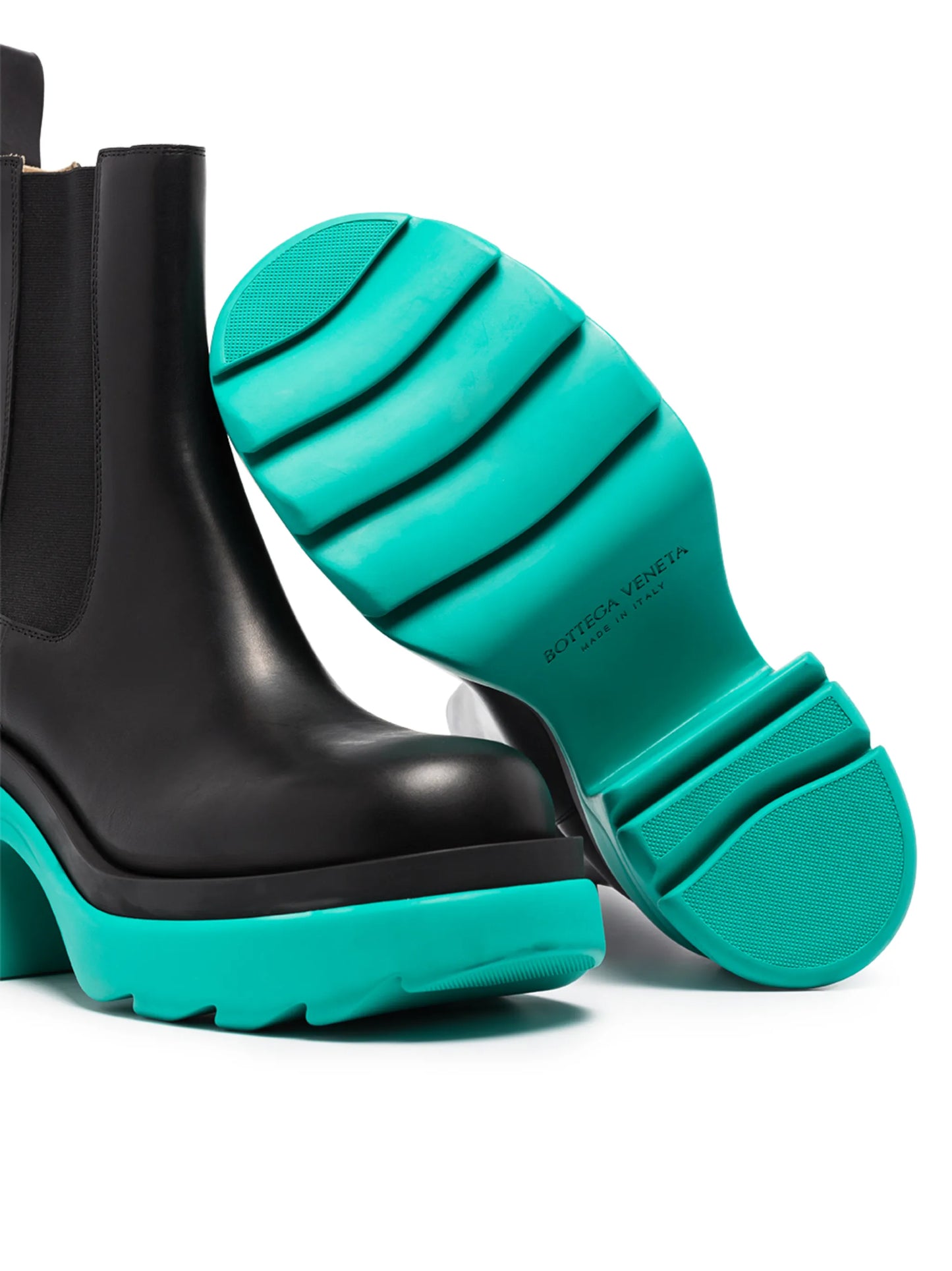 contrast sole platform ankle boots