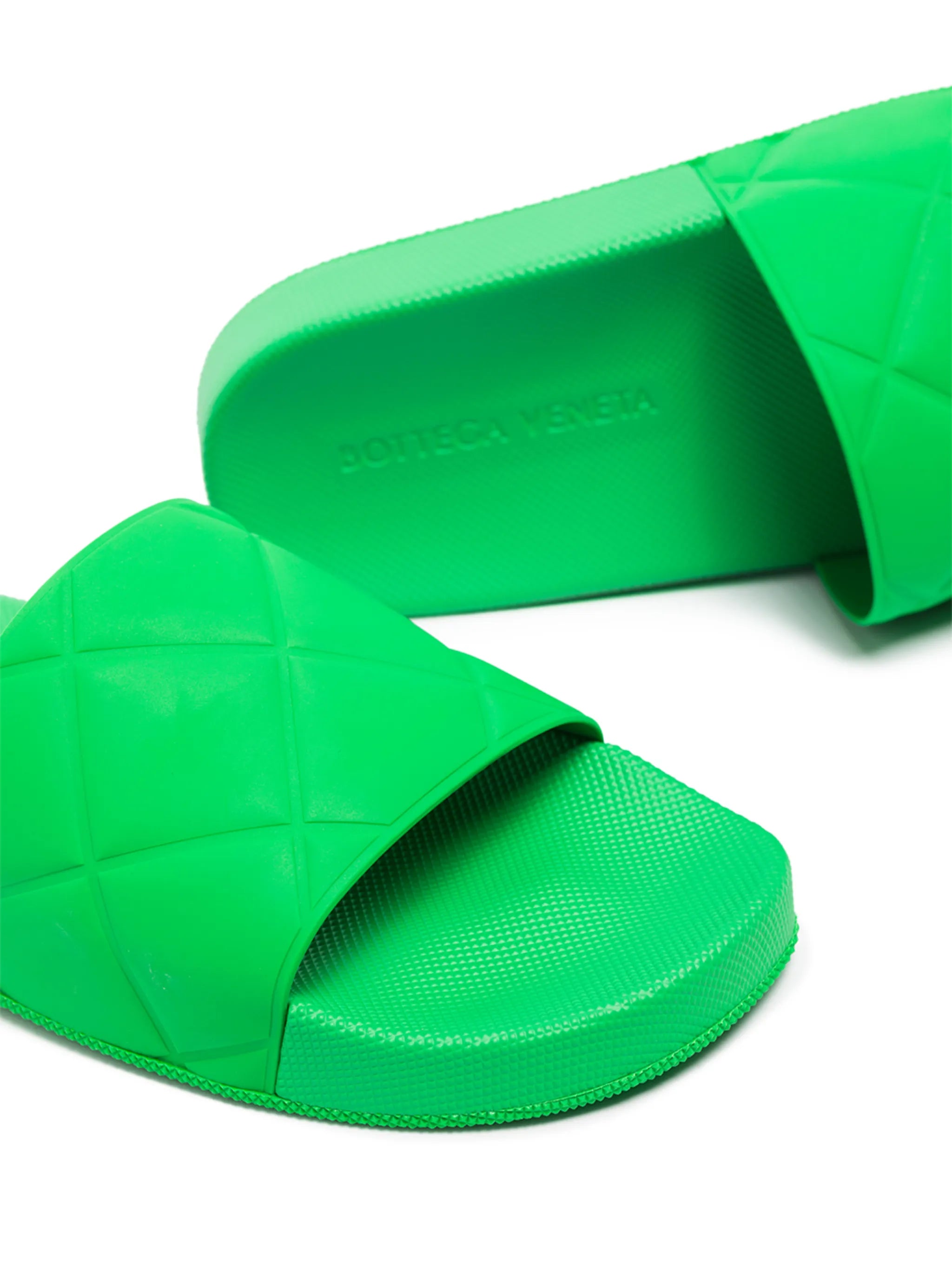 Intrecciato flat slides