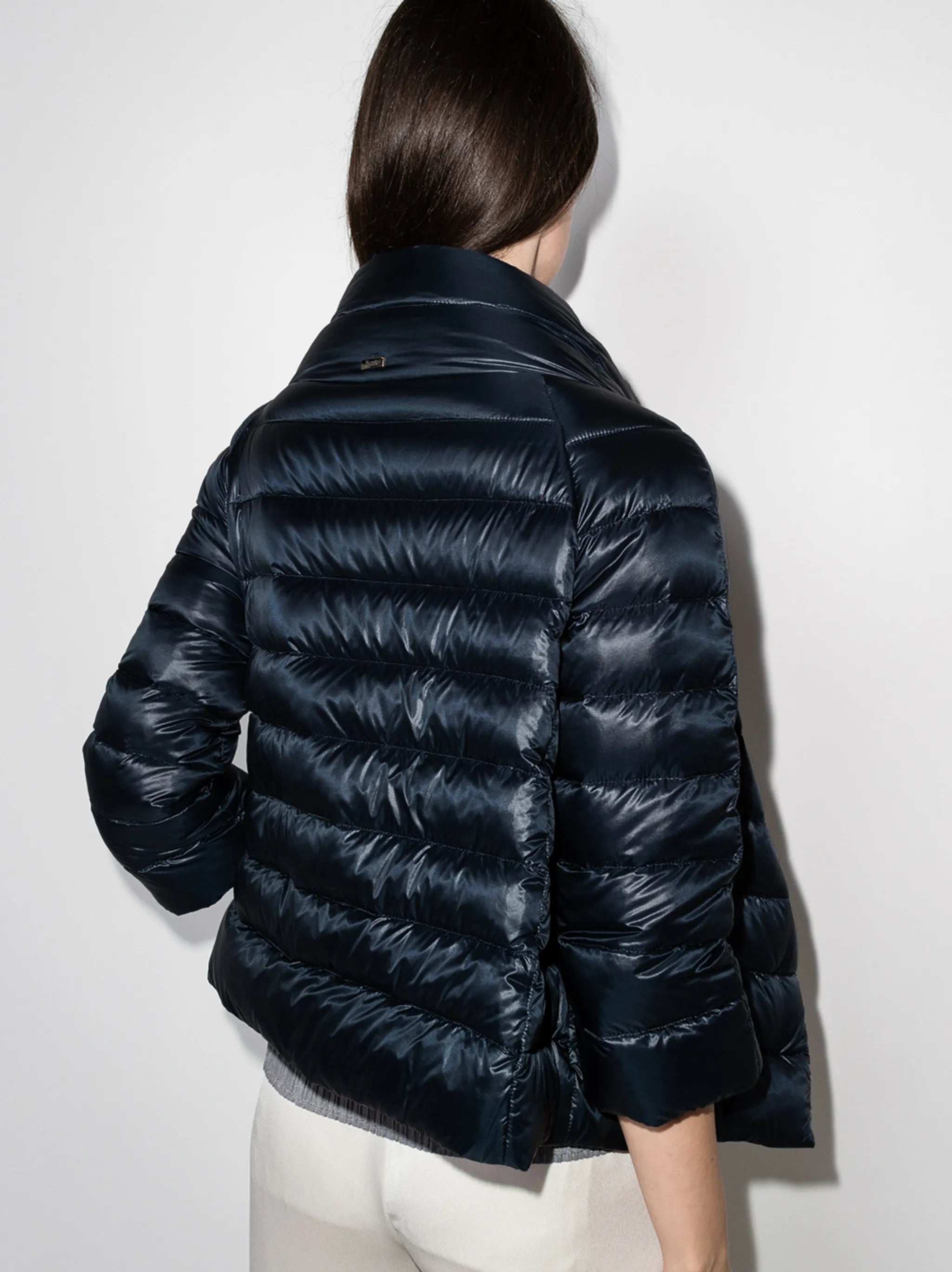 Ultralight quilted down jacket