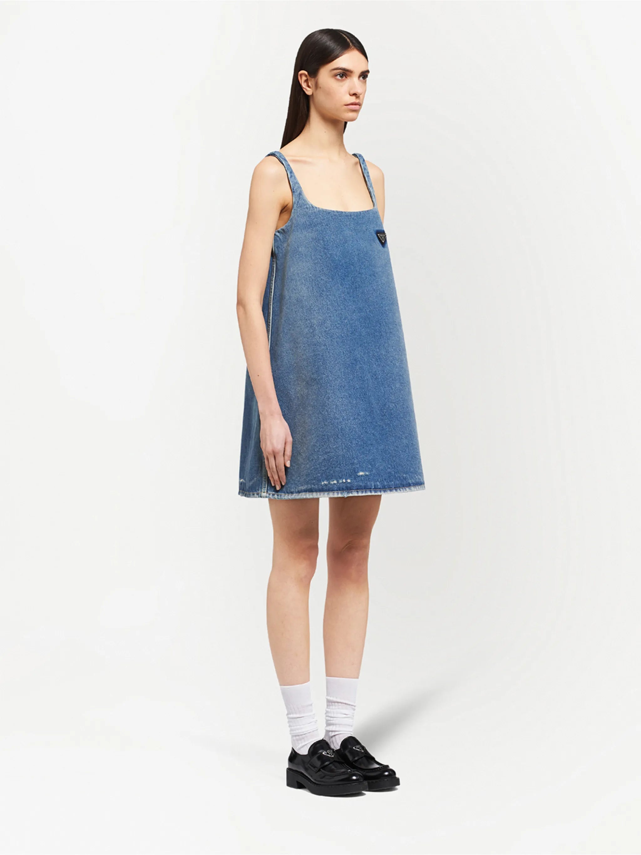logo-plaque flared denim dress