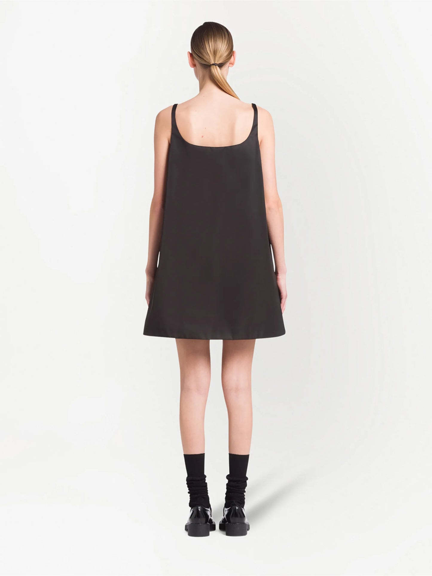 logo-plaque sleeveless dress